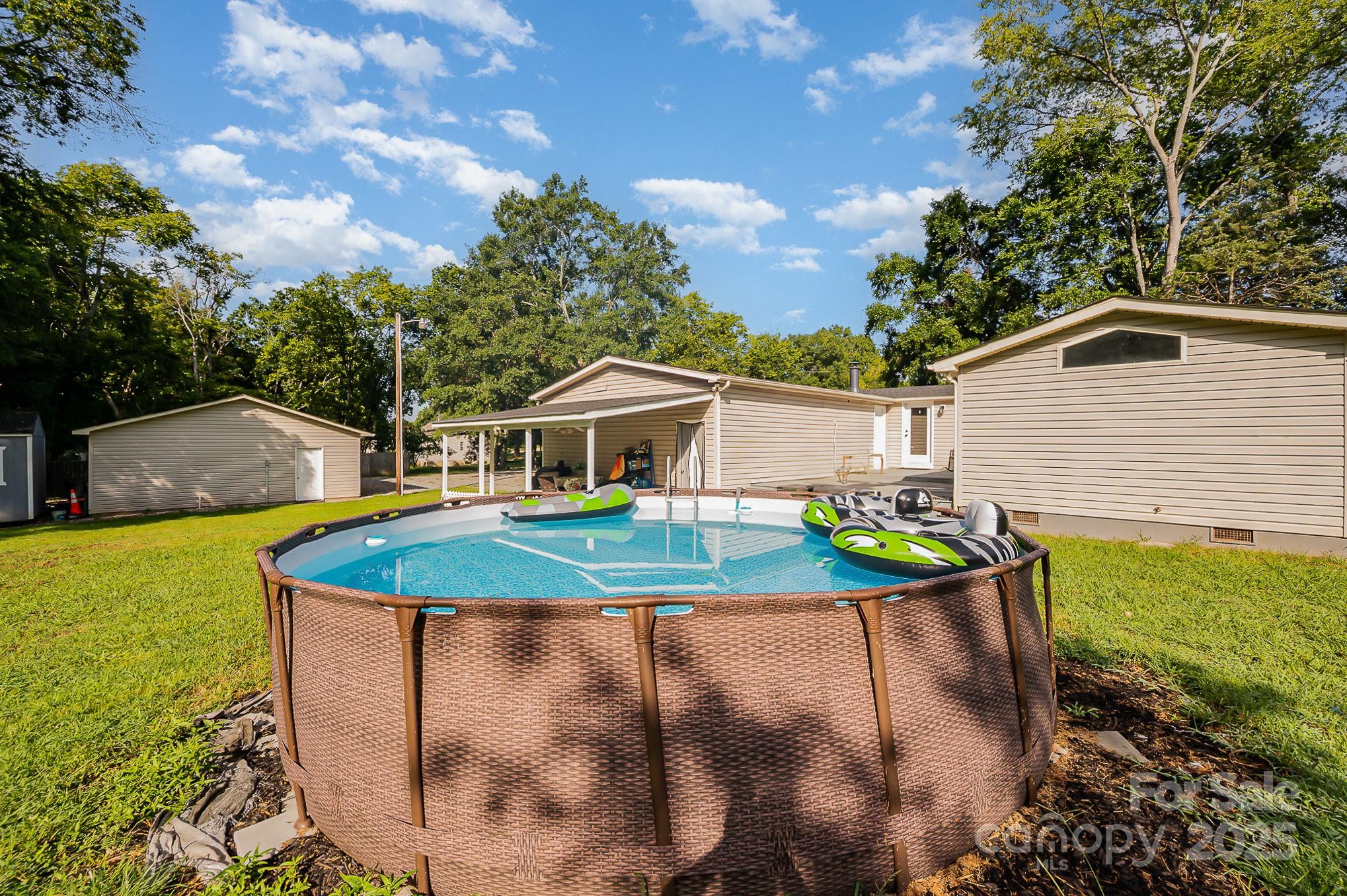 4492 Pebblebrook Circle SW