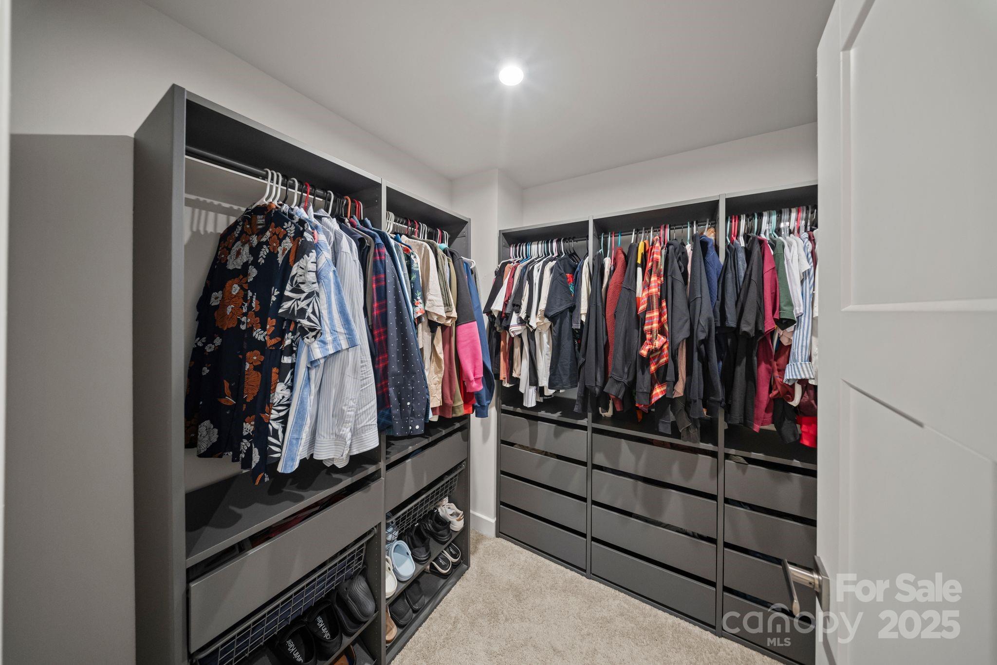 768 Hazel Way