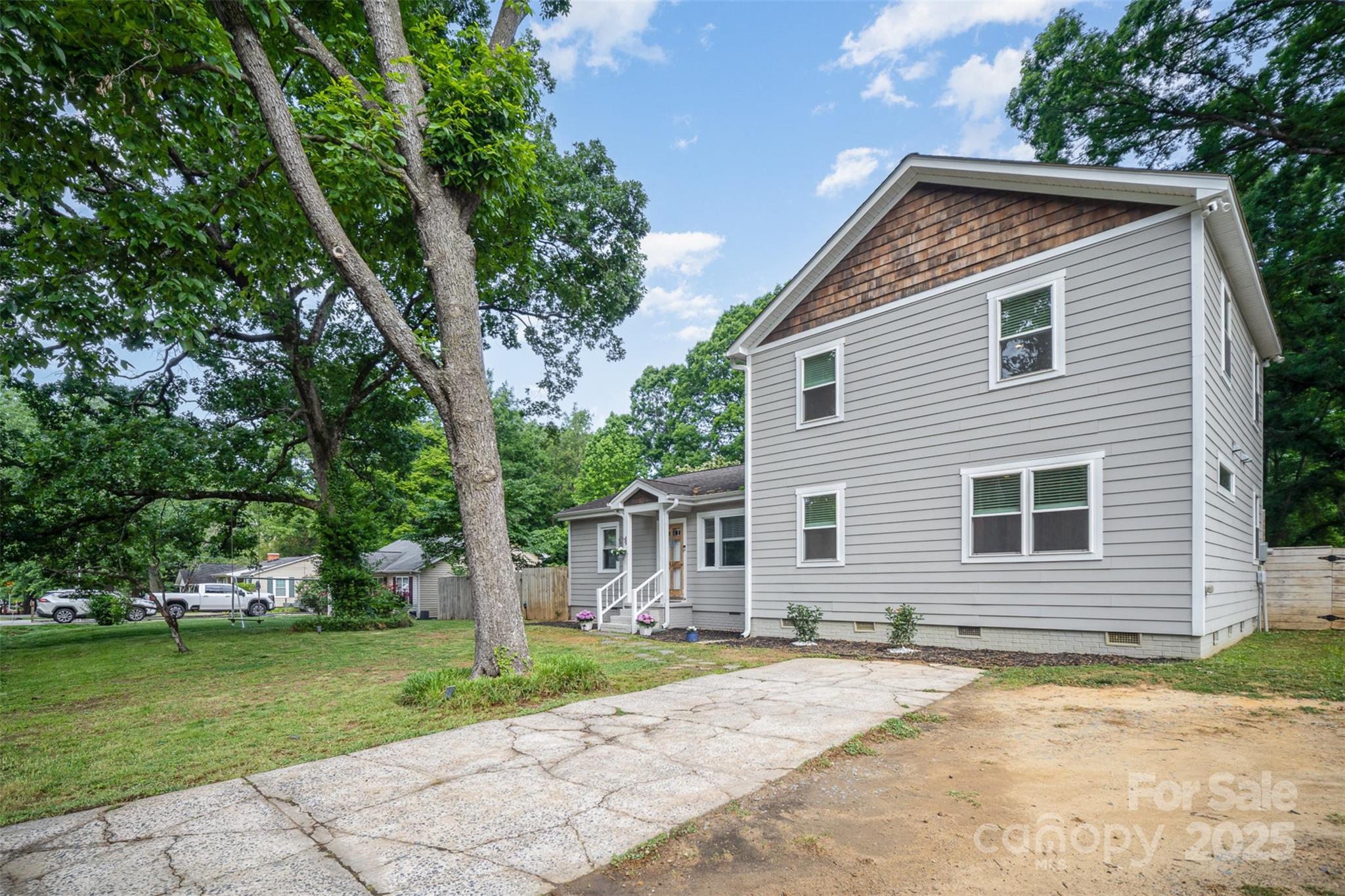 5421 Princess Street