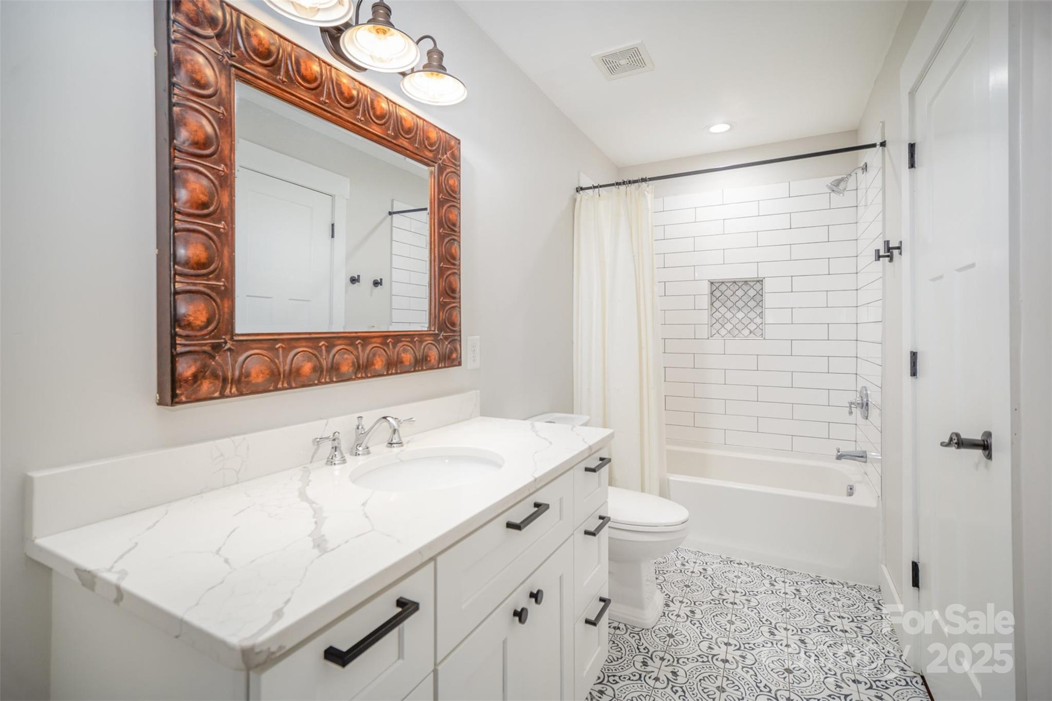 5421 Princess Street