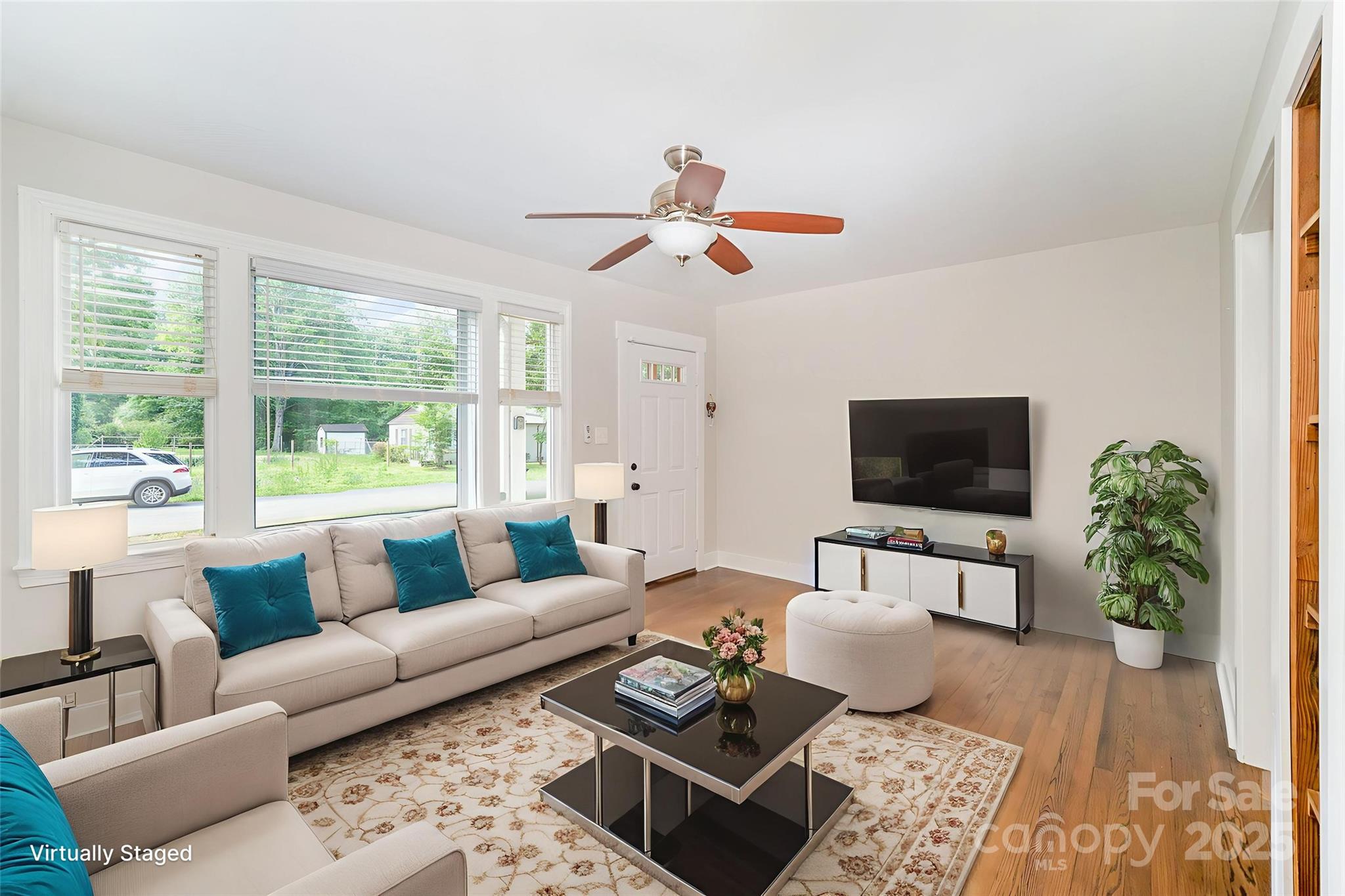 5421 Princess Street