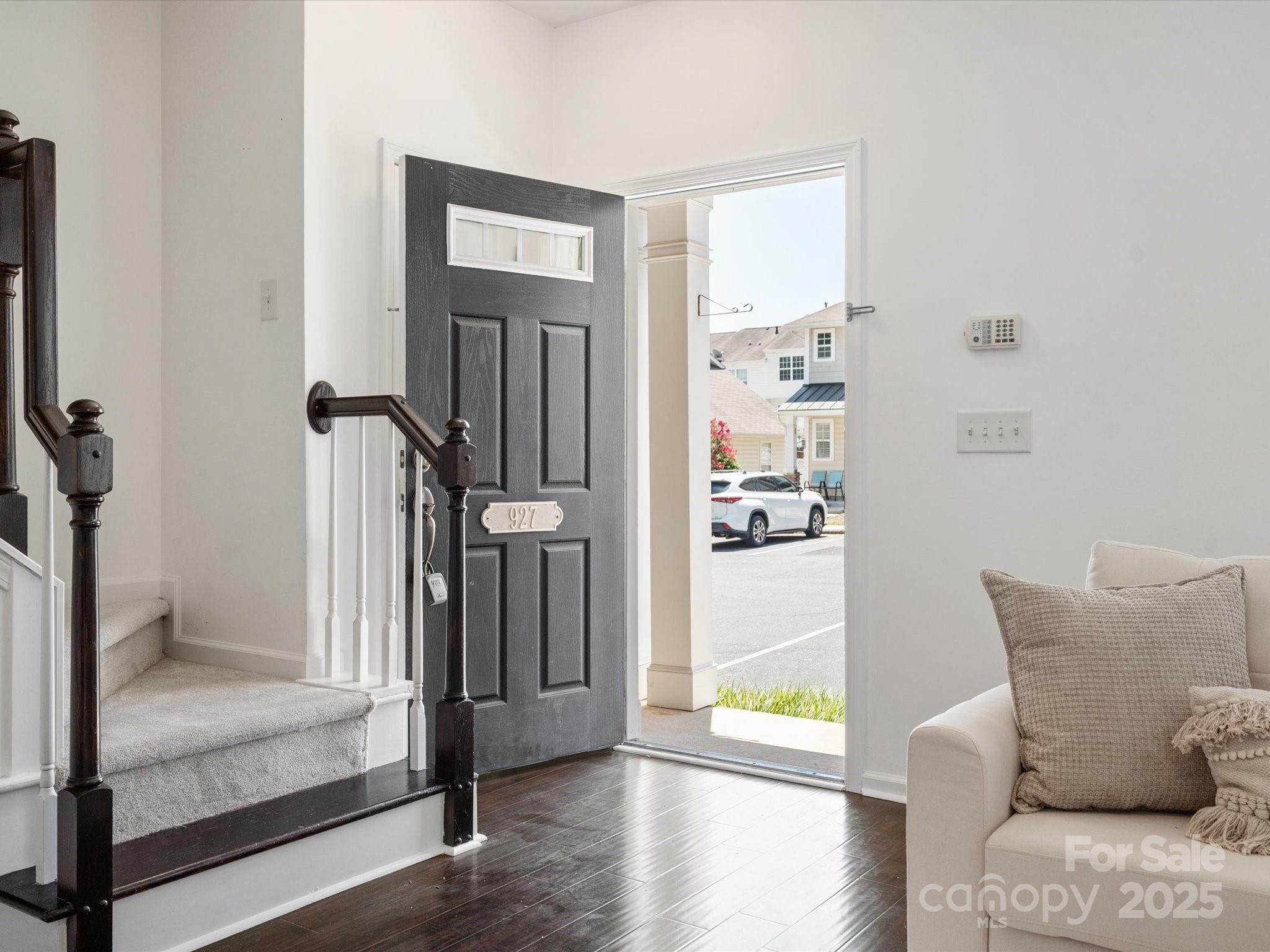 927 Copperstone Lane