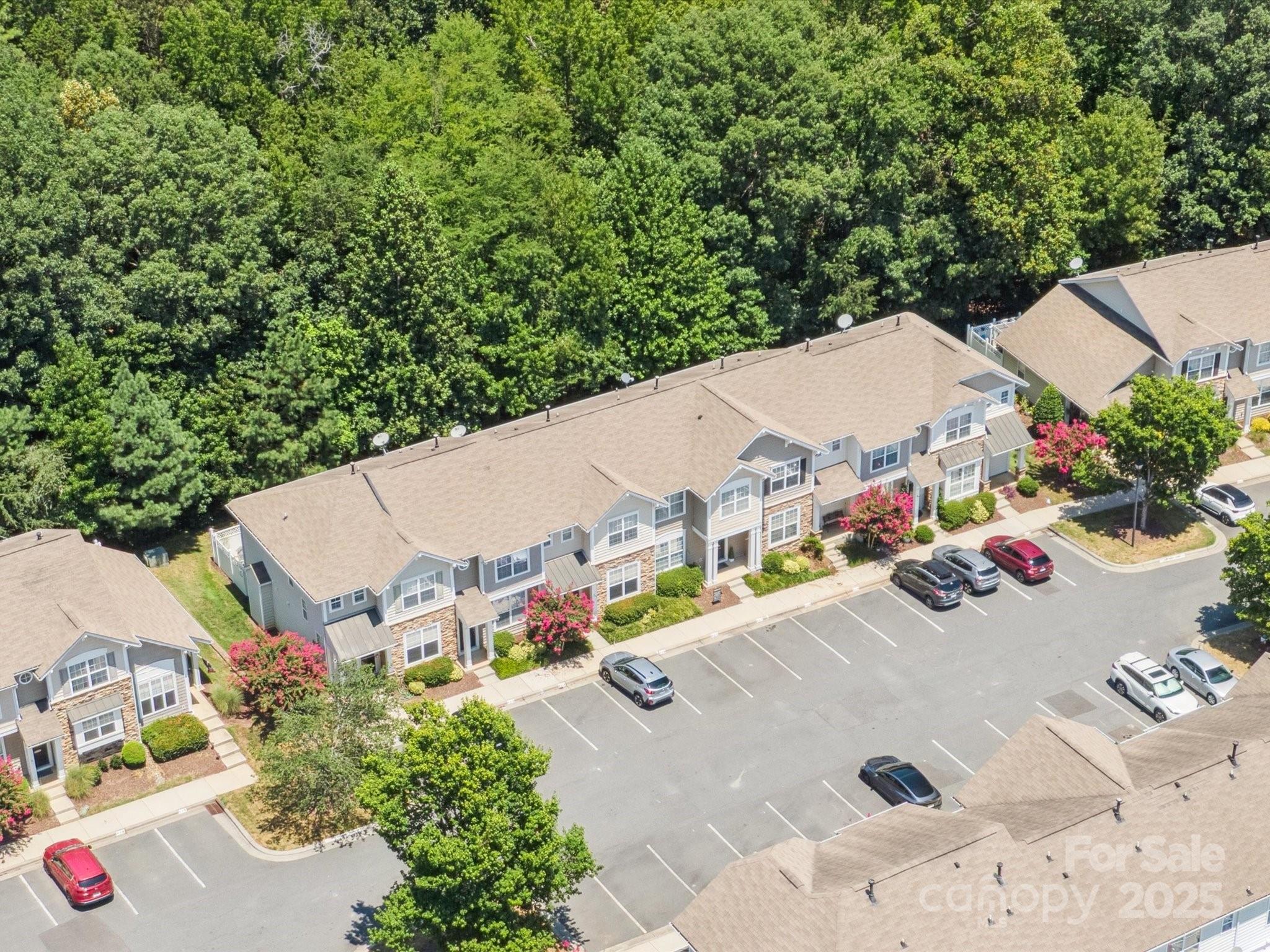 927 Copperstone Lane