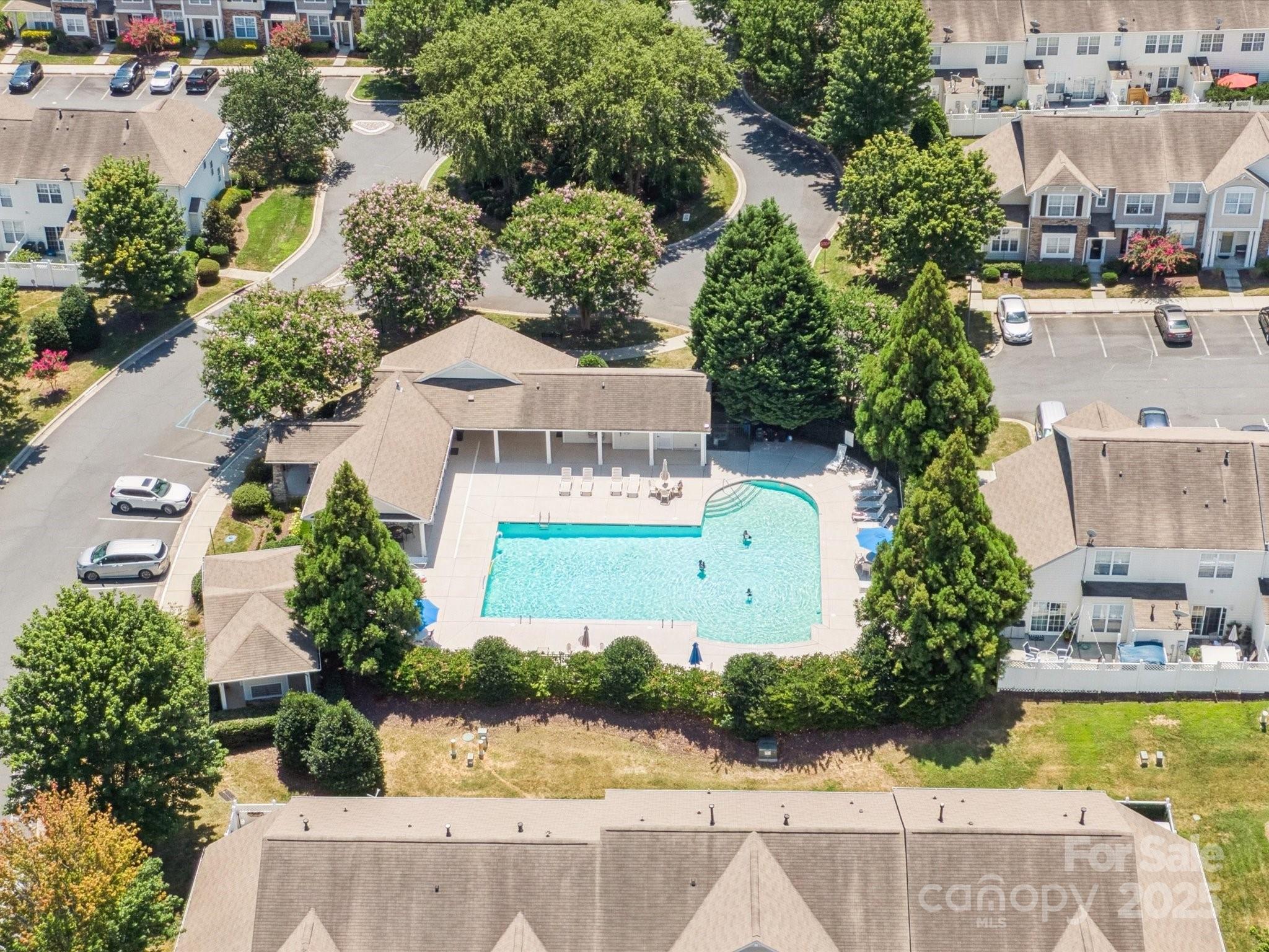 927 Copperstone Lane