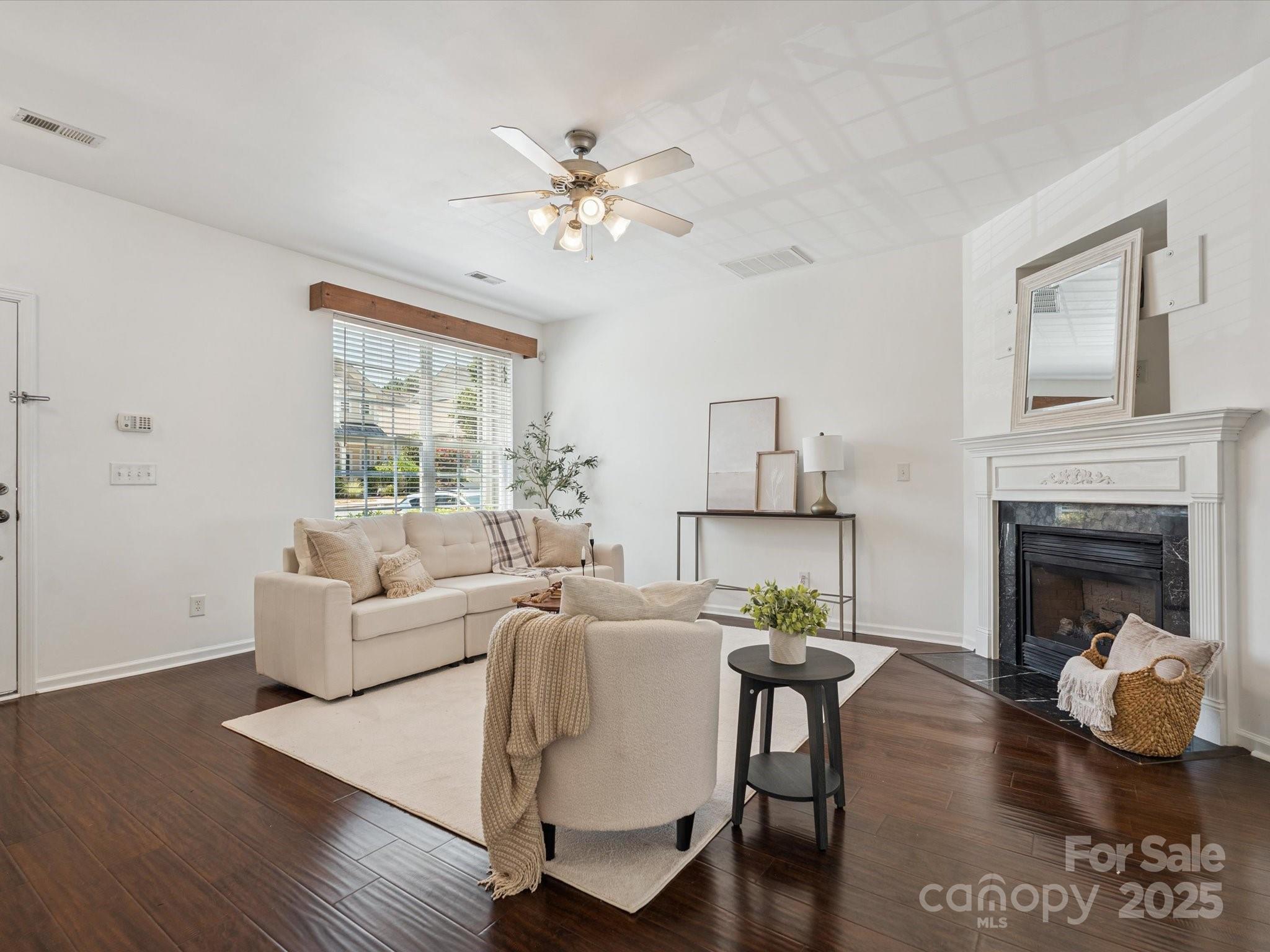 927 Copperstone Lane