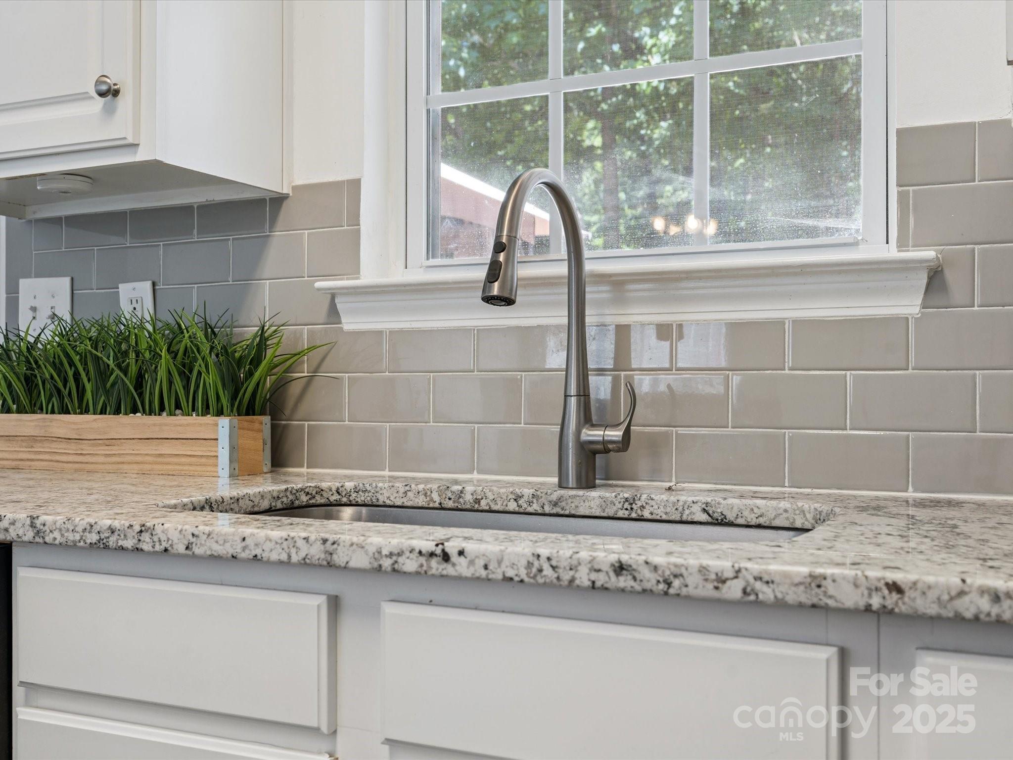 927 Copperstone Lane