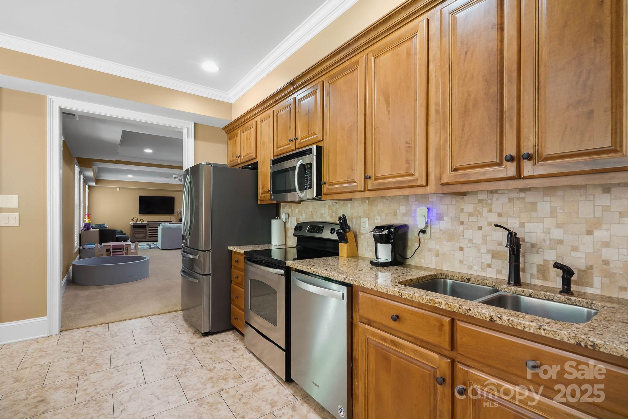 15035 Davis Trace Drive