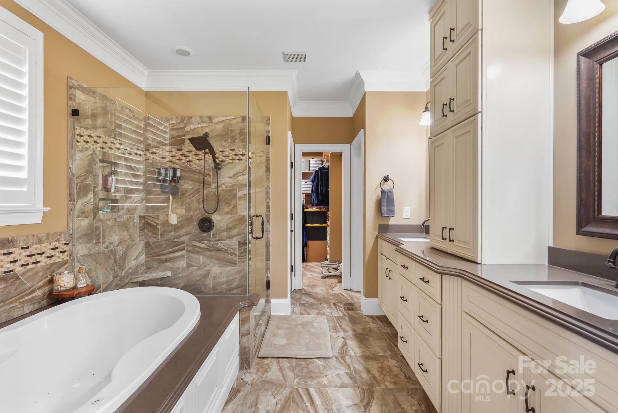 15035 Davis Trace Drive