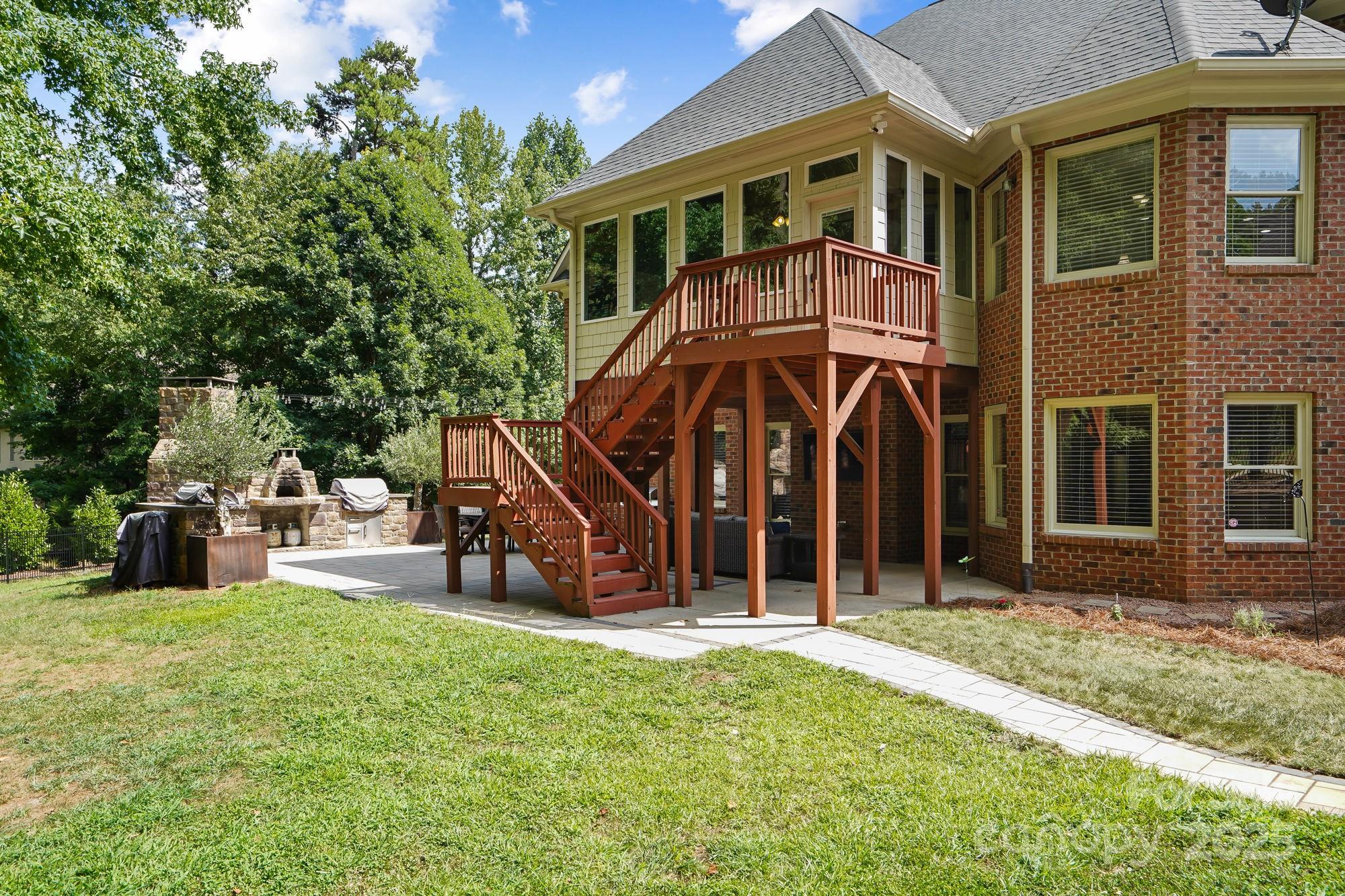 15035 Davis Trace Drive