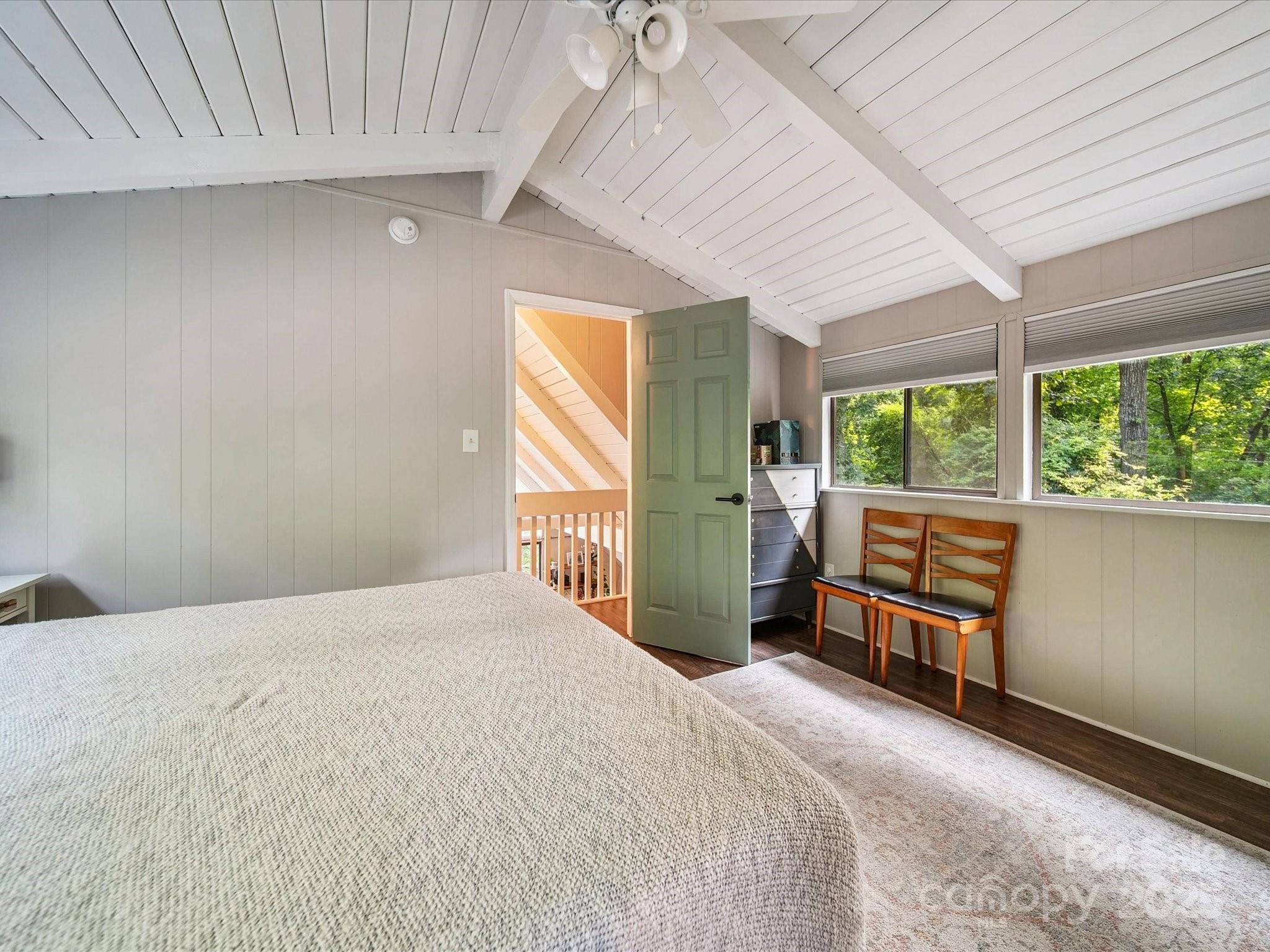 13831 Woody Point Road