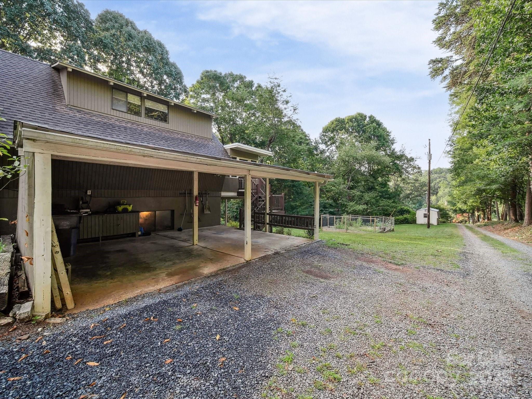 13831 Woody Point Road