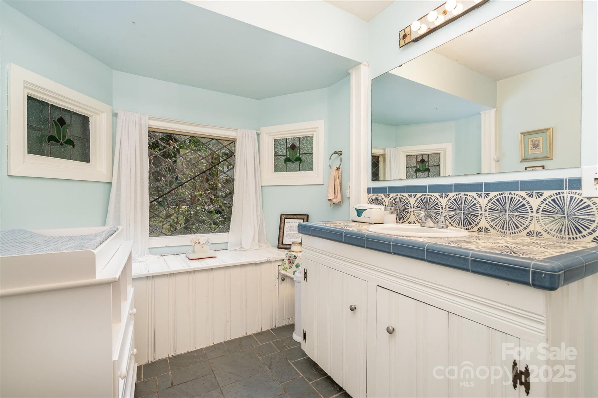 29 Tribune Avenue SW