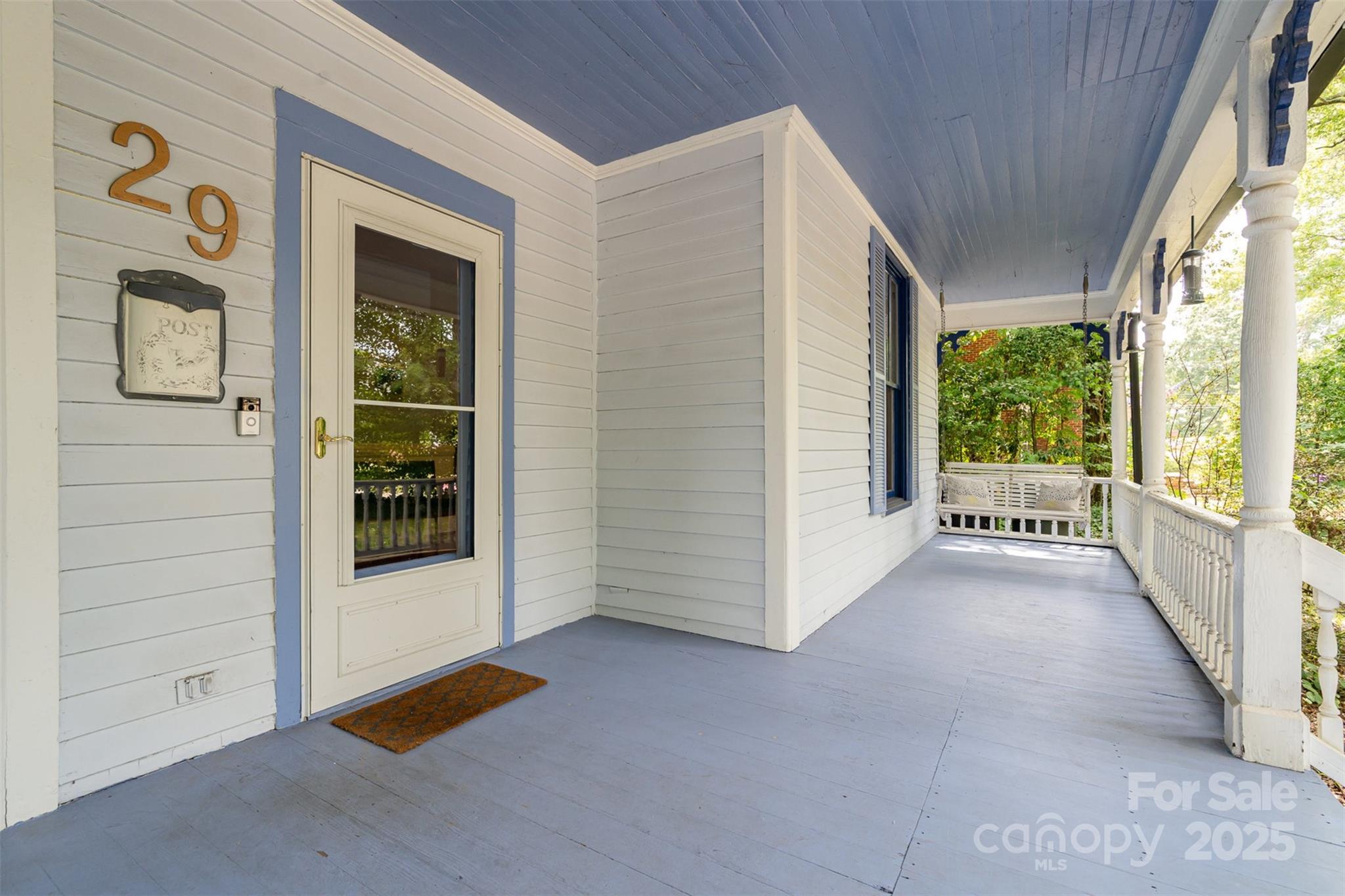 29 Tribune Avenue SW