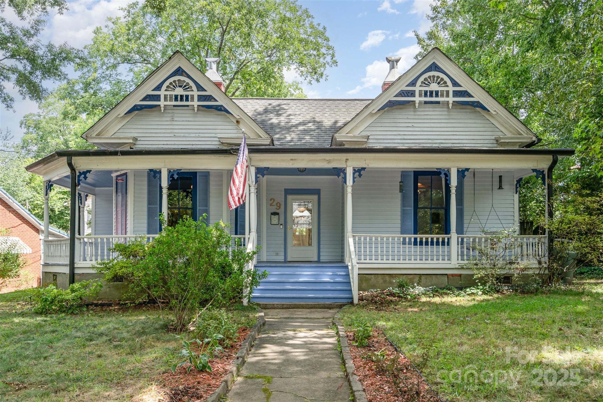 29 Tribune Avenue SW