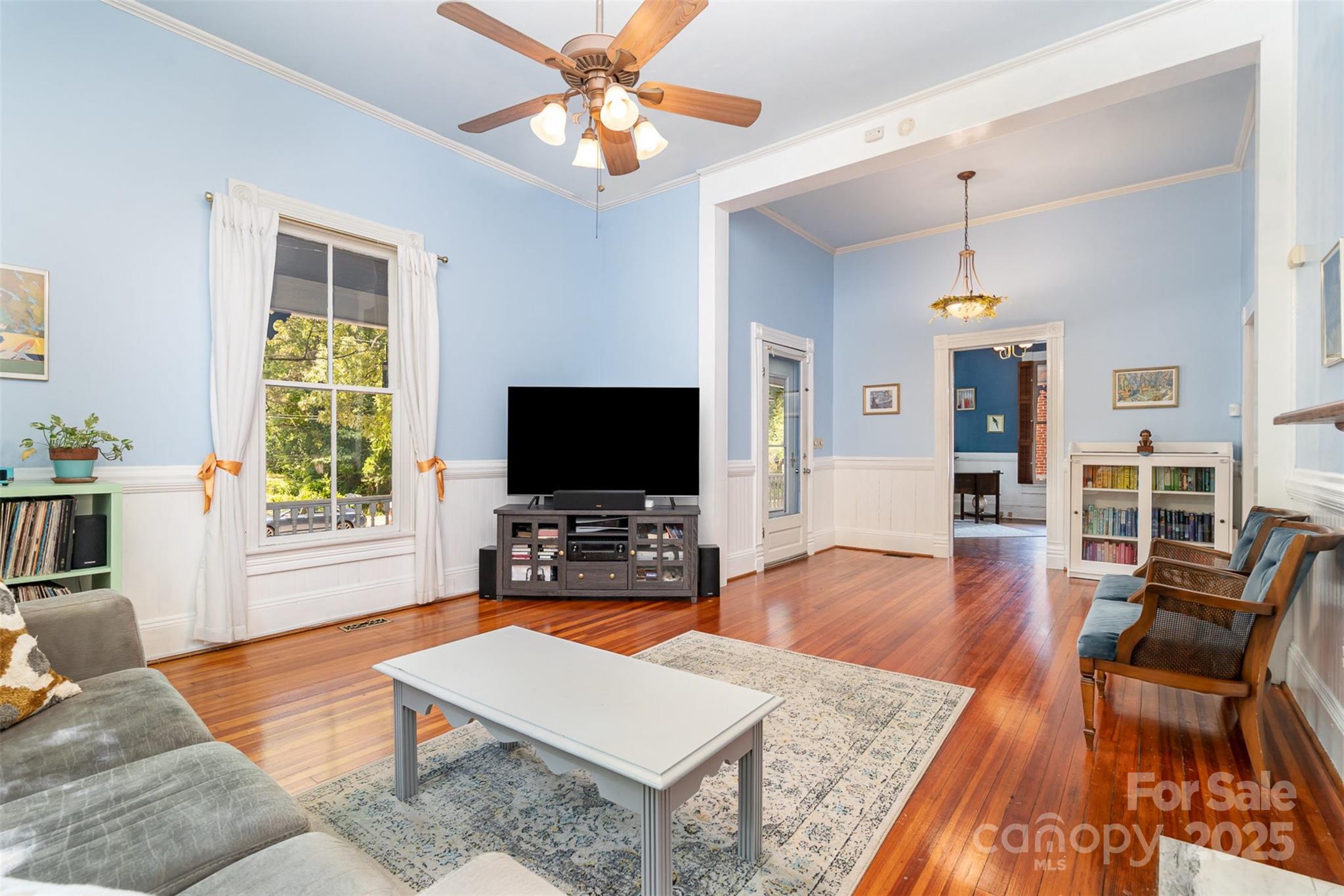 29 Tribune Avenue SW