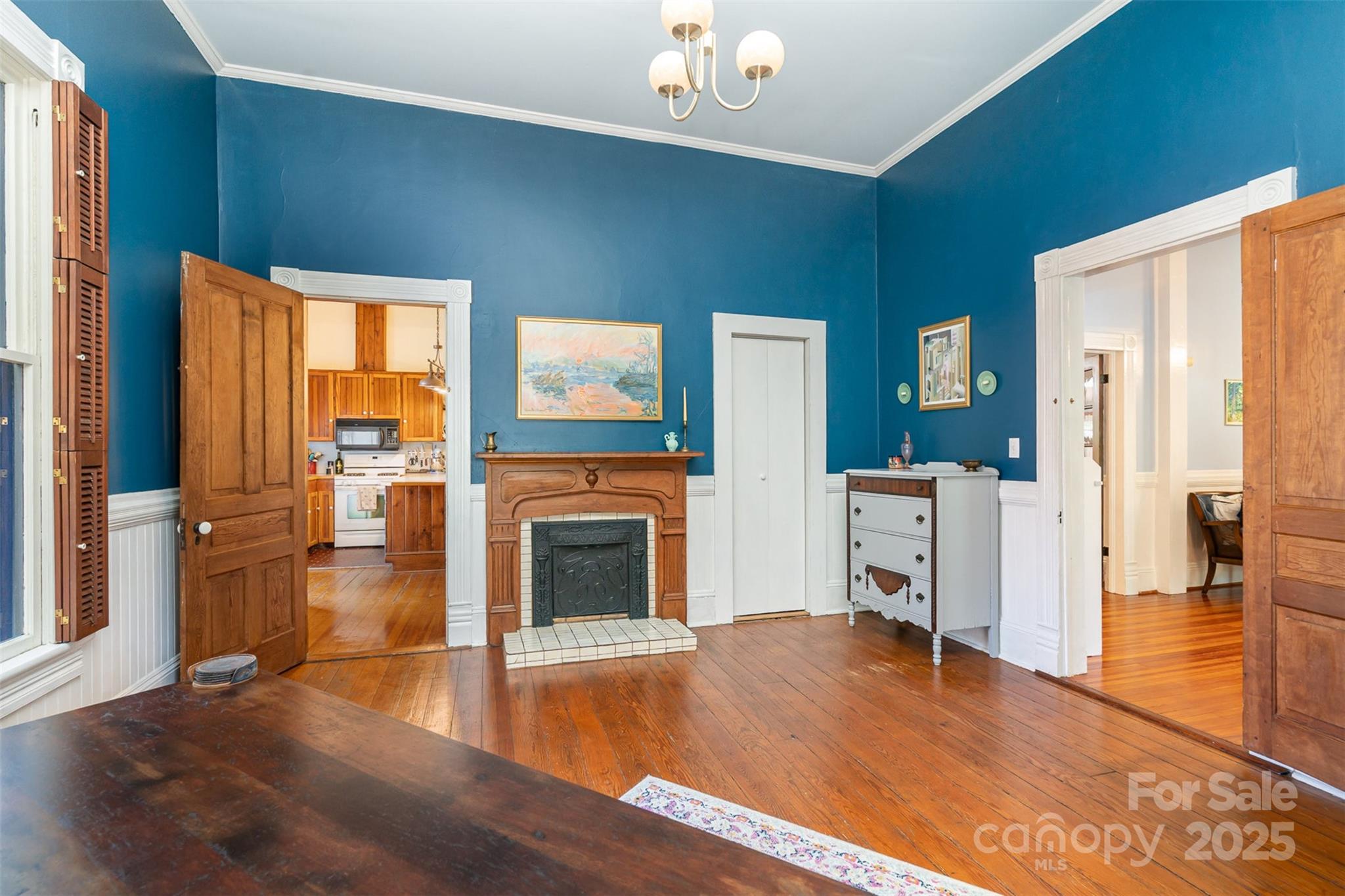 29 Tribune Avenue SW