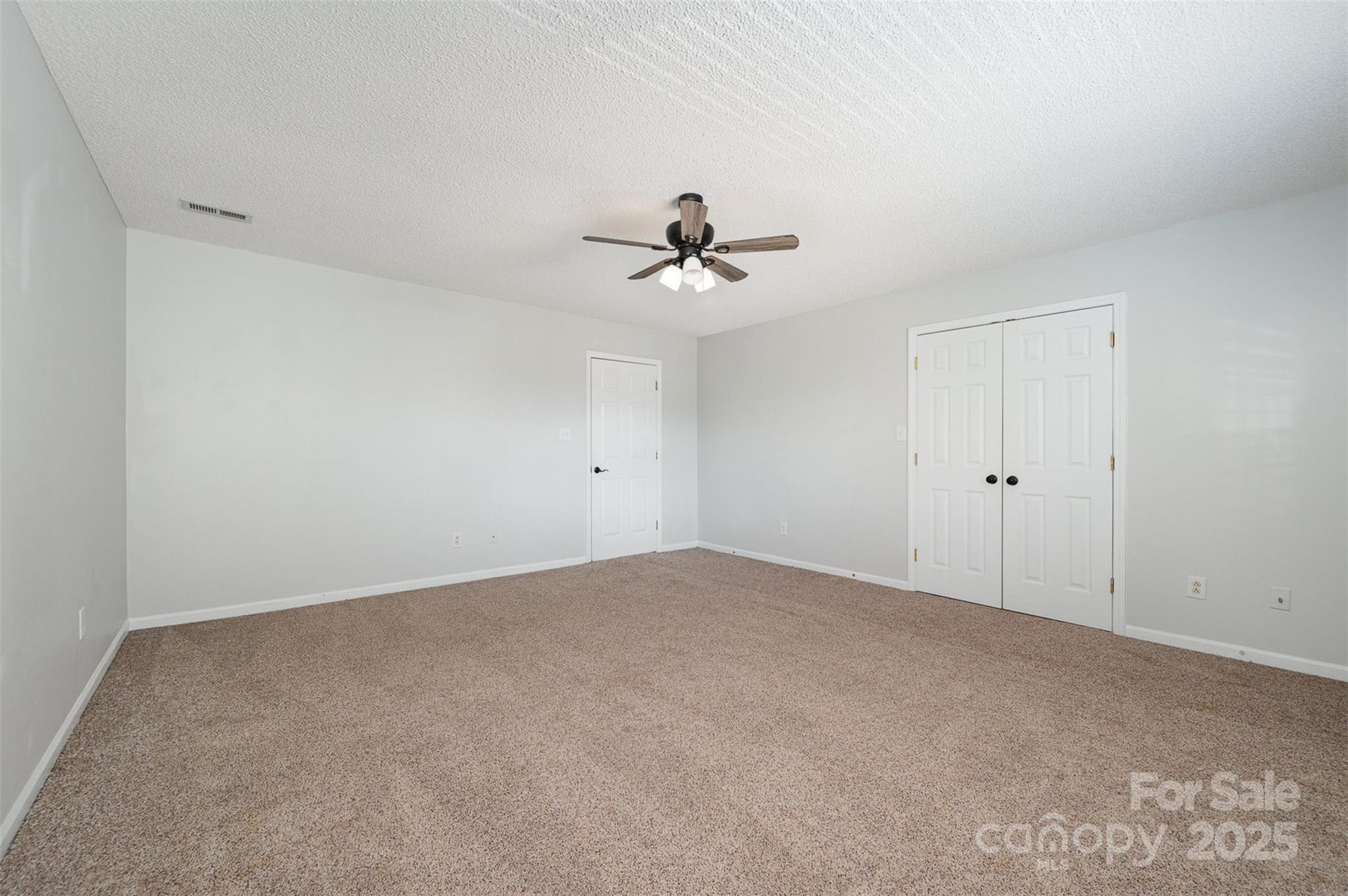 500 Pearl Place Lane