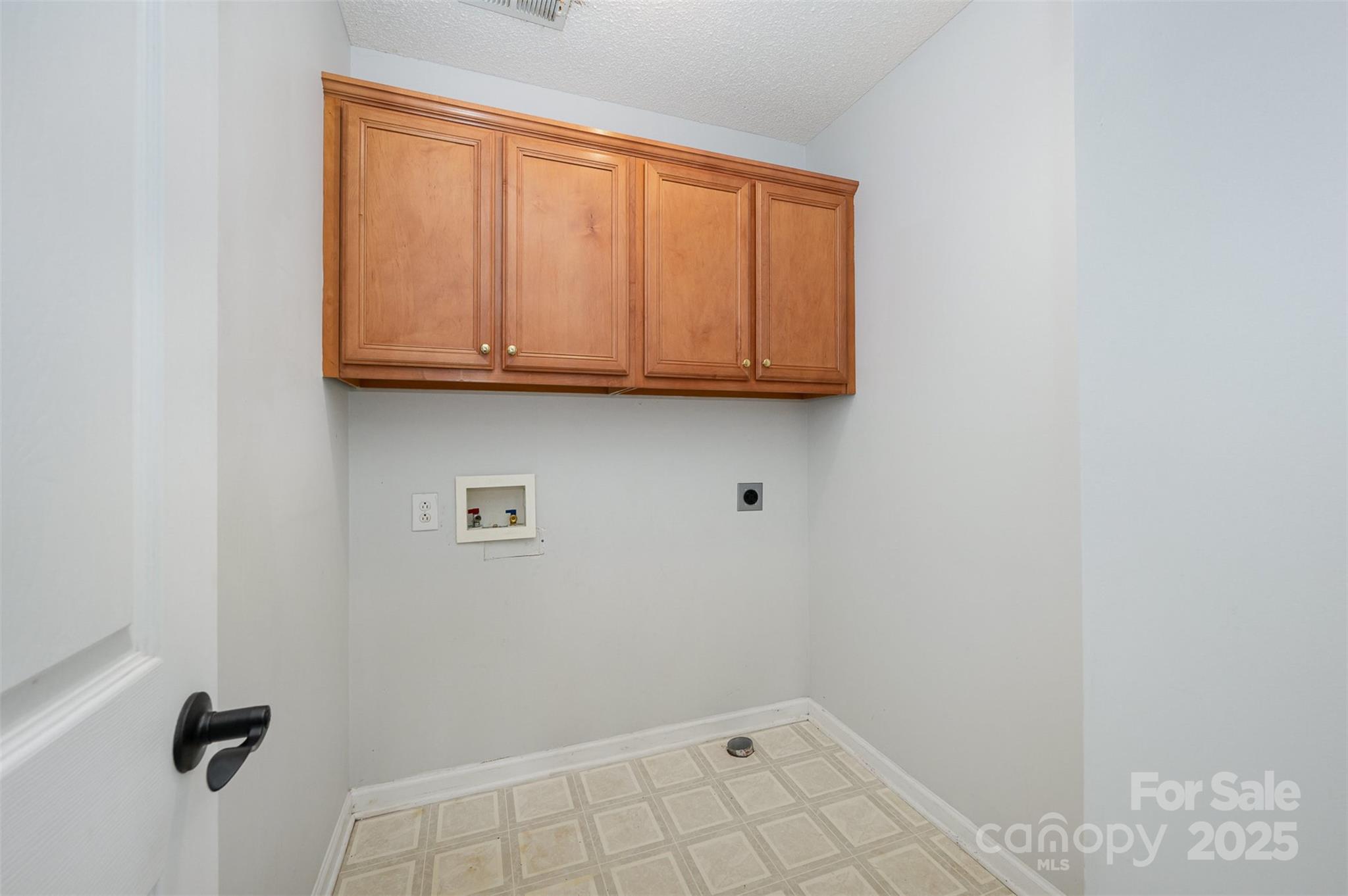 500 Pearl Place Lane