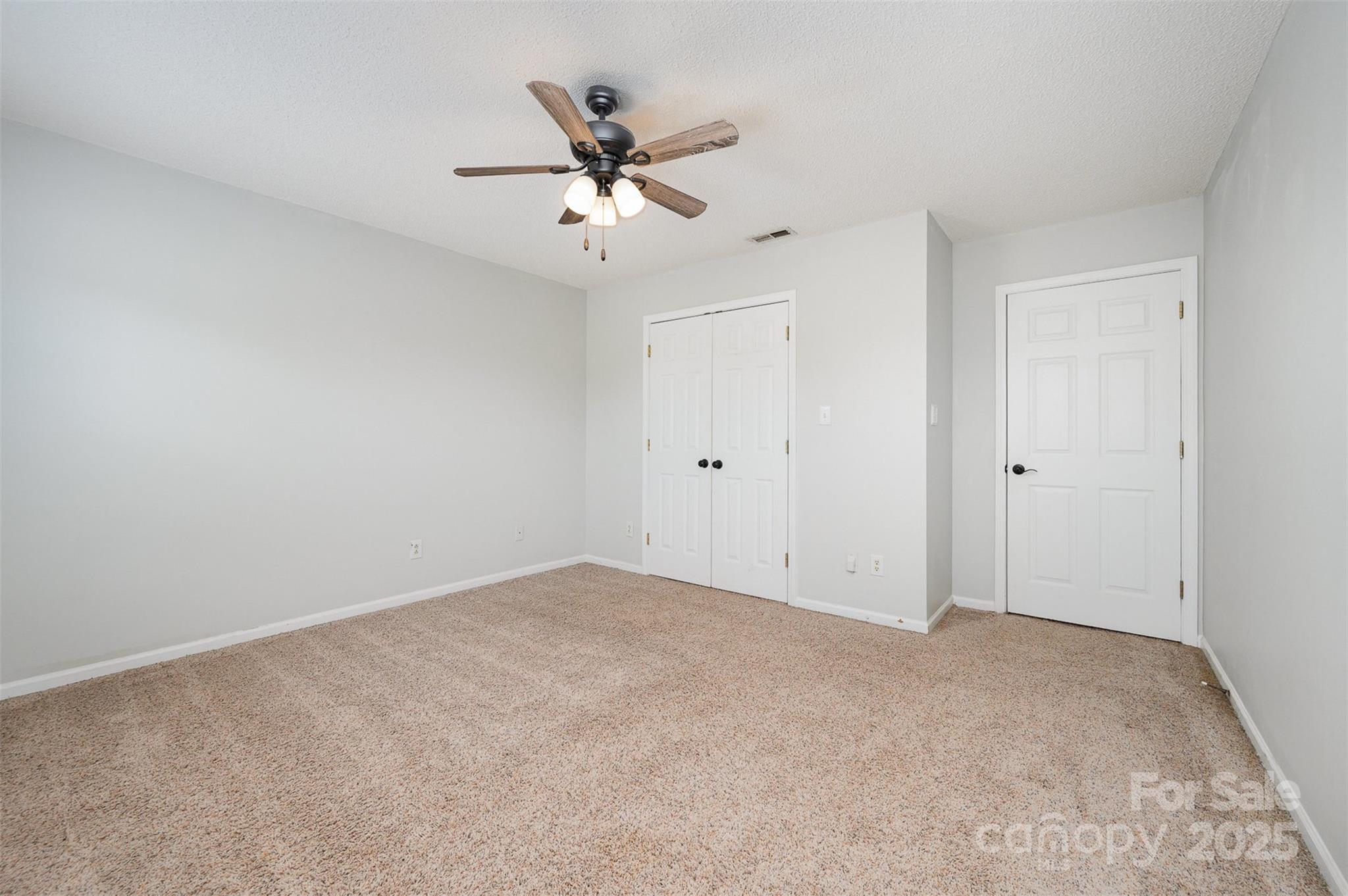 500 Pearl Place Lane