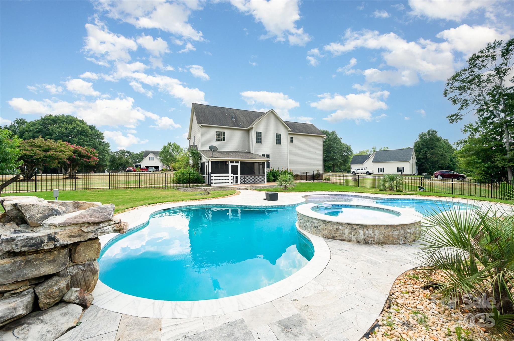 500 Pearl Place Lane