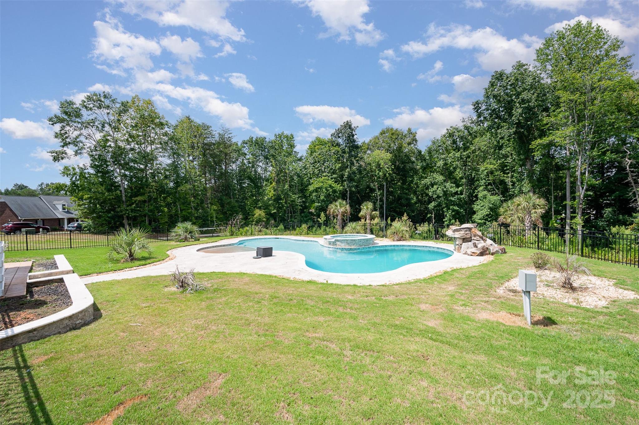 500 Pearl Place Lane