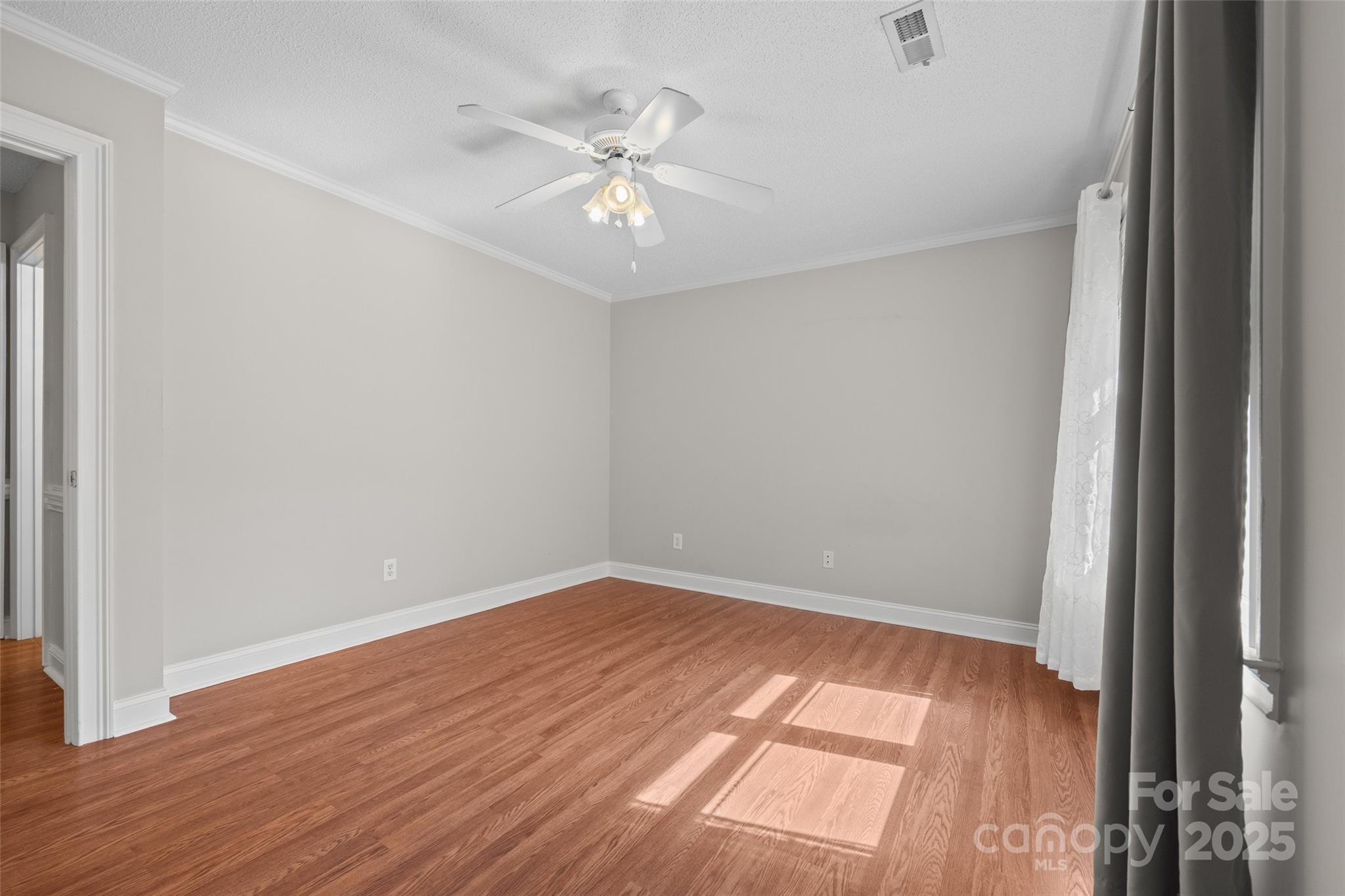 3152 Devonshire Drive Unit: 2