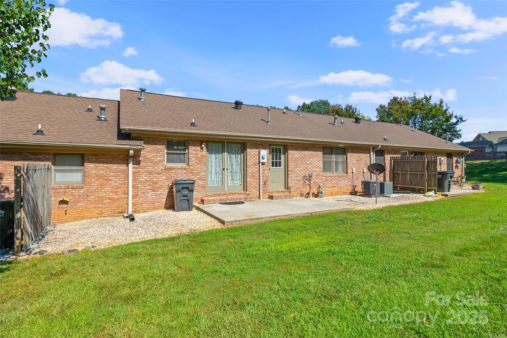 3152 Devonshire Drive Unit: 2