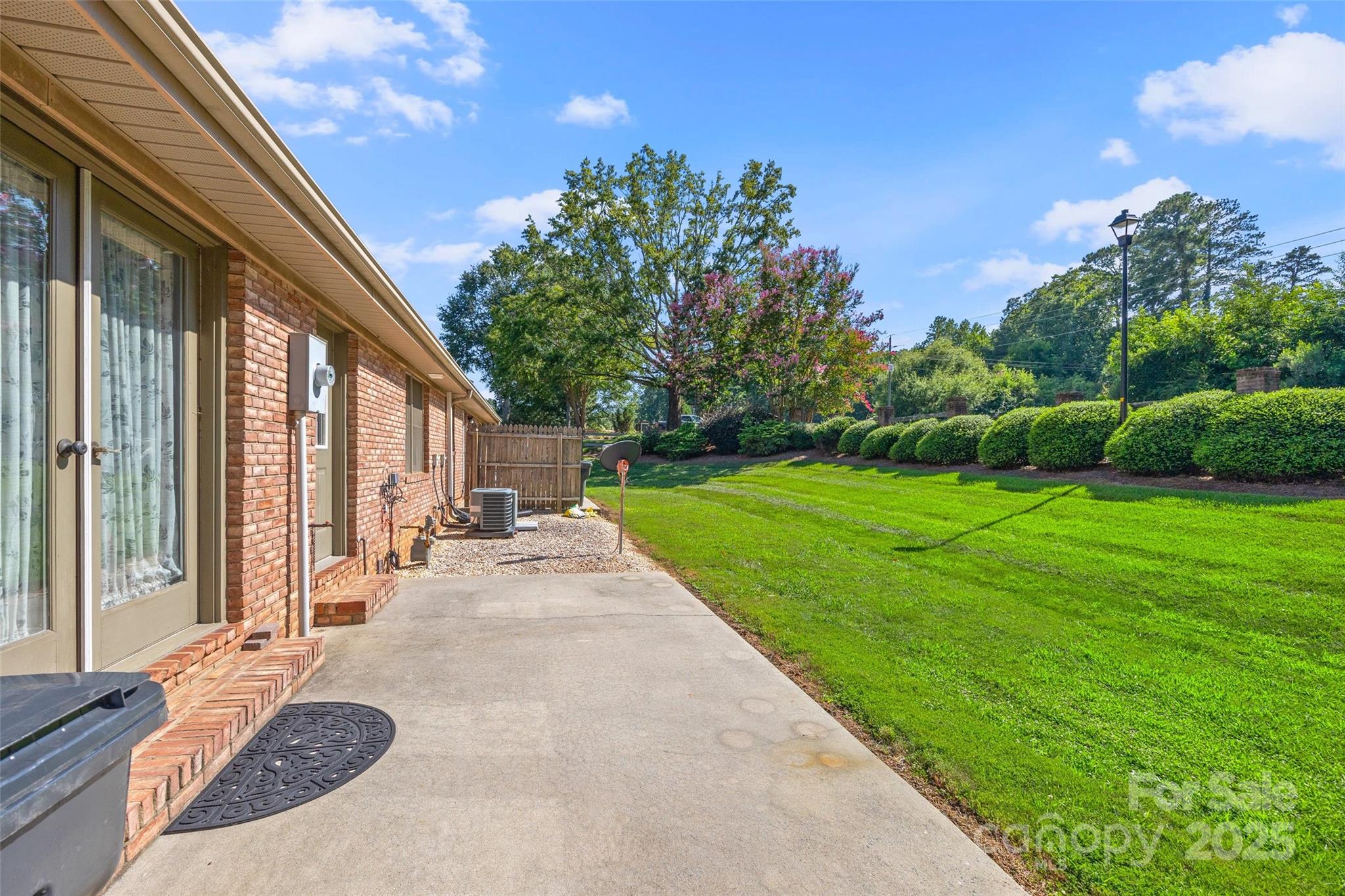 3152 Devonshire Drive Unit: 2