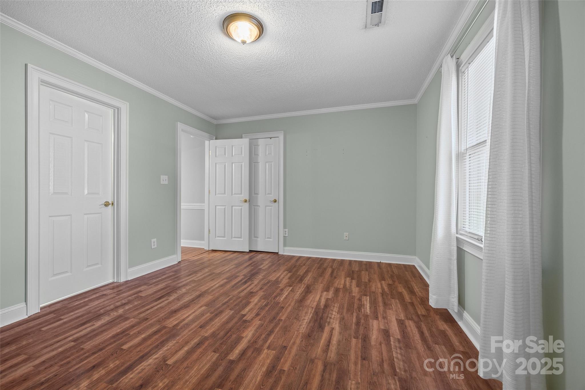 3152 Devonshire Drive Unit: 2