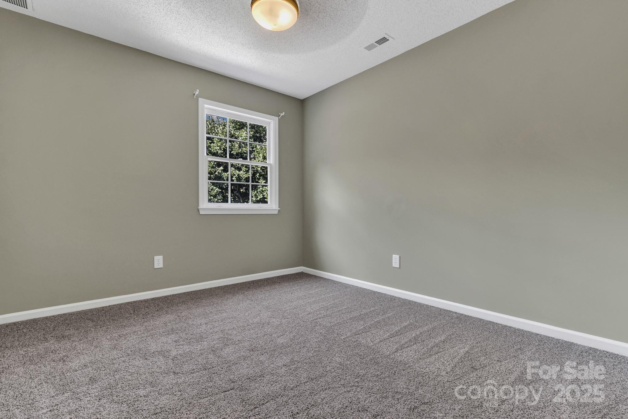 18 Southchase Drive