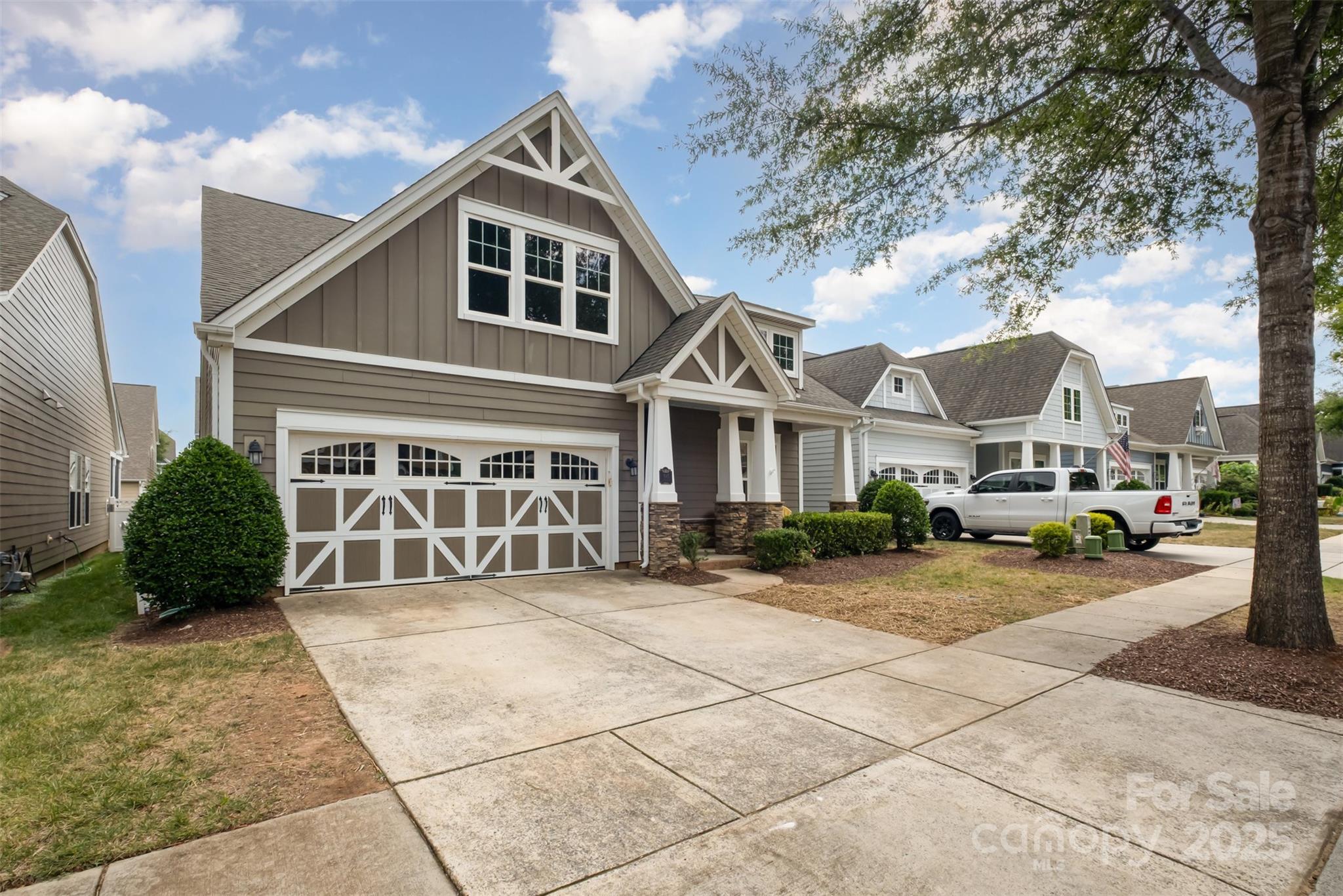 1015 Bimelech Drive