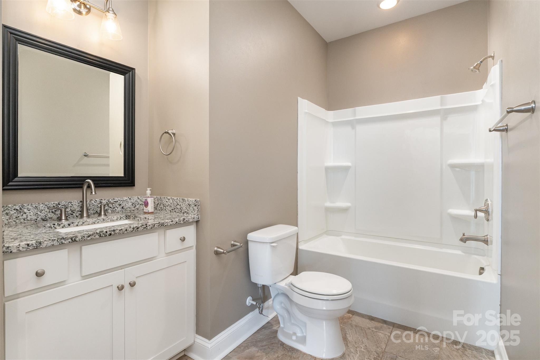 7593 Red Robin Trail