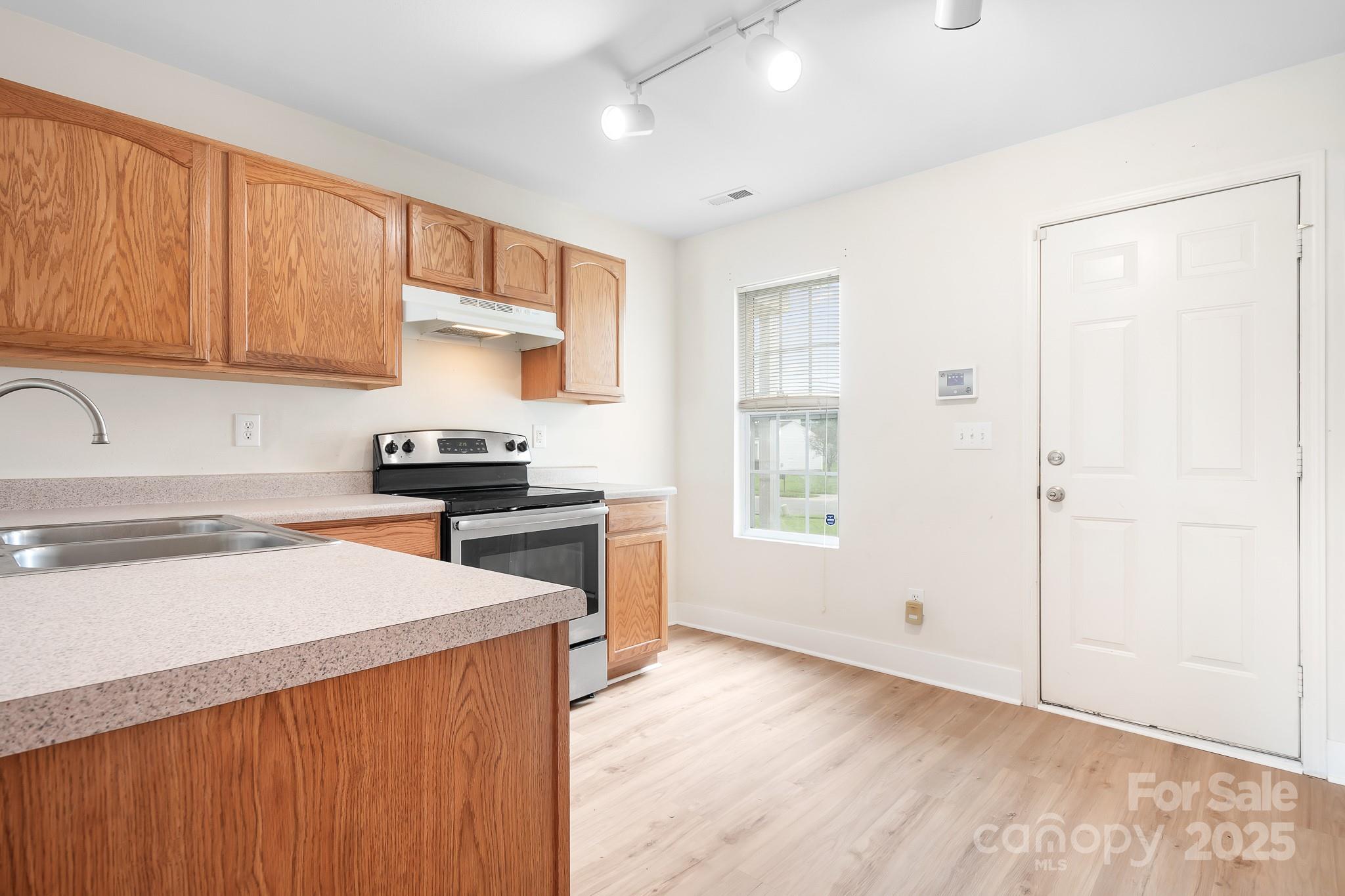 5216 Valcourt Road