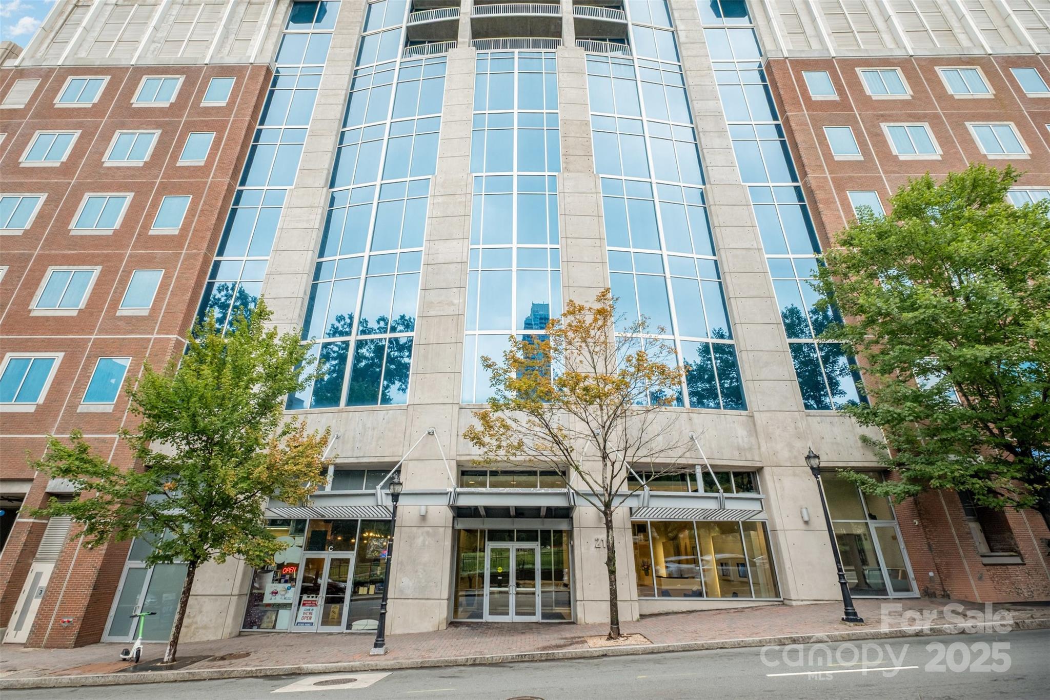 210 N Church Street Unit: 1214