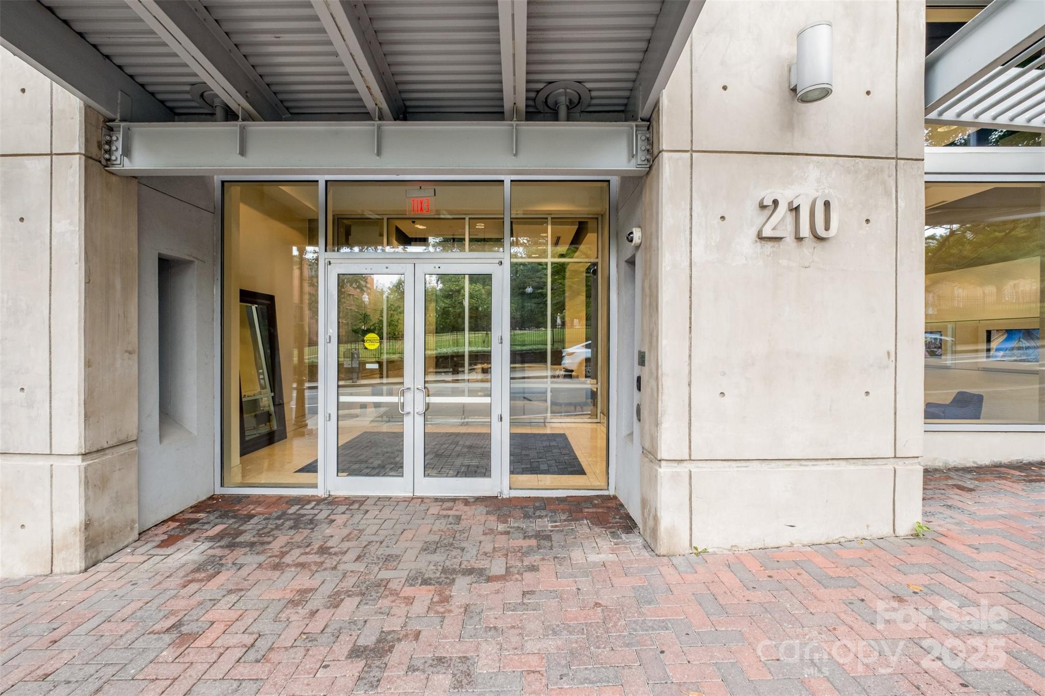 210 N Church Street Unit: 1214