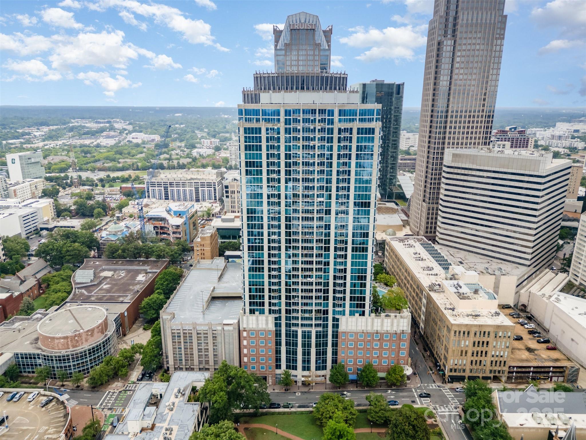 210 N Church Street Unit: 1214