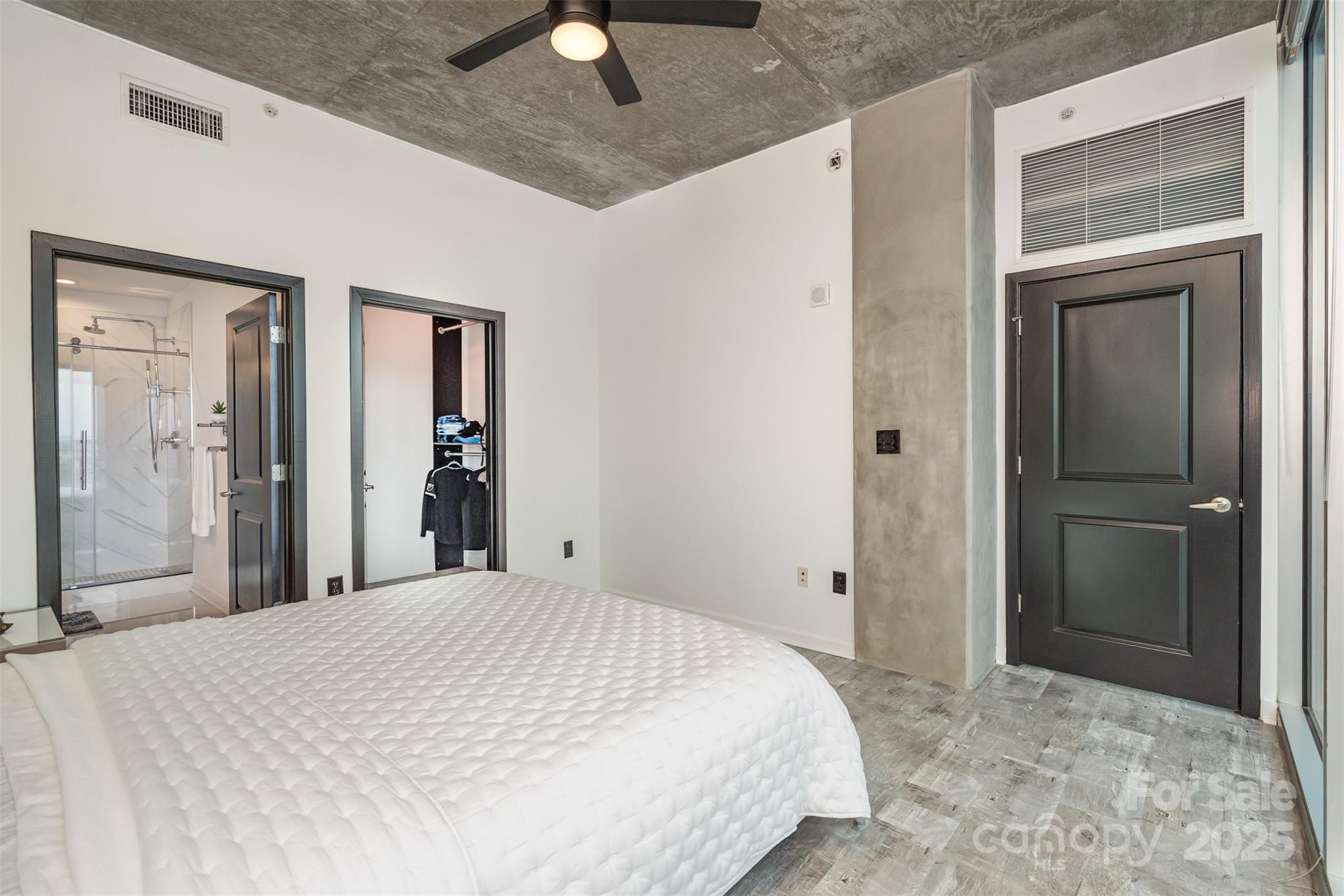 210 N Church Street Unit: 1214