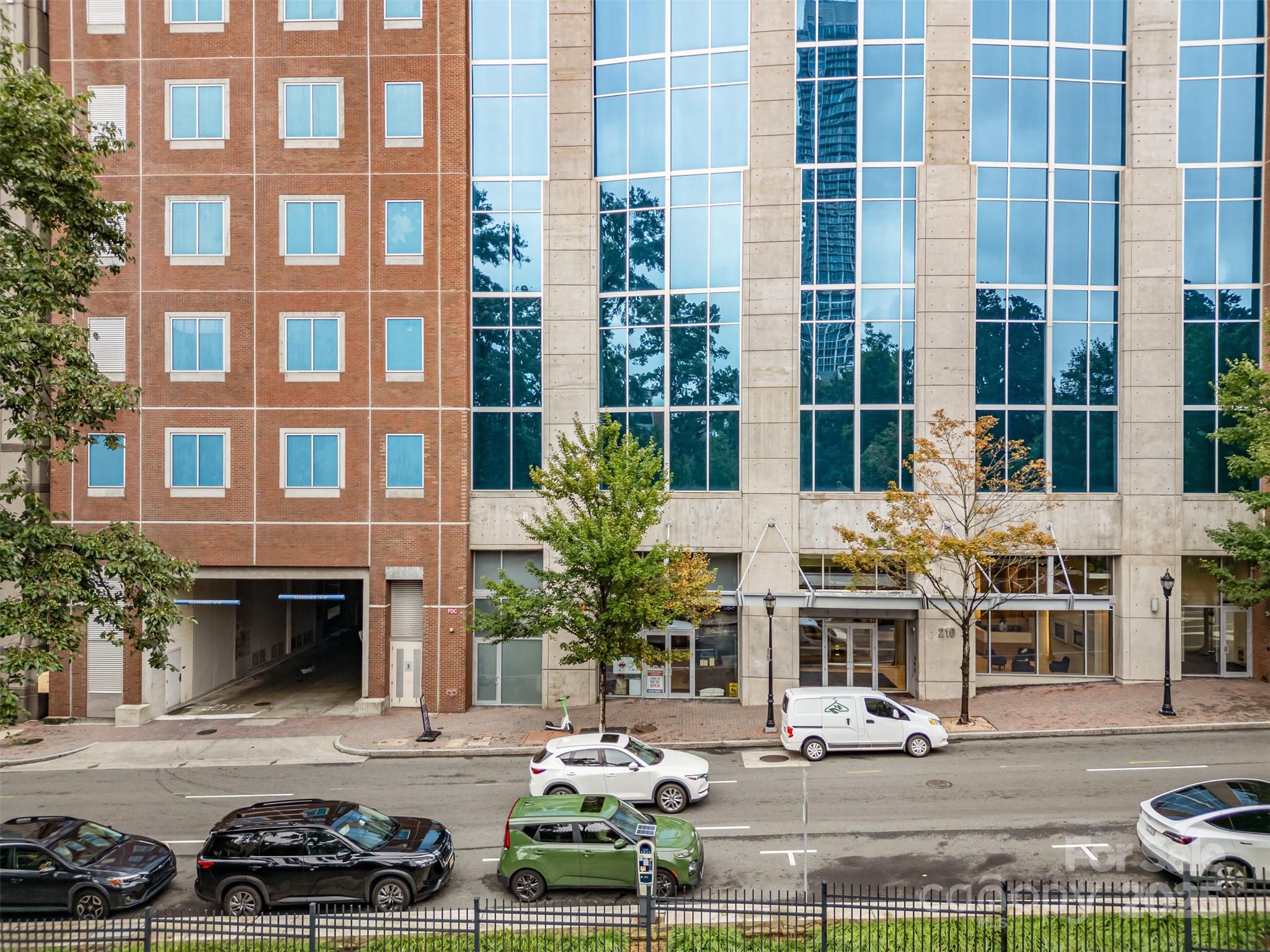 210 N Church Street Unit: 1214