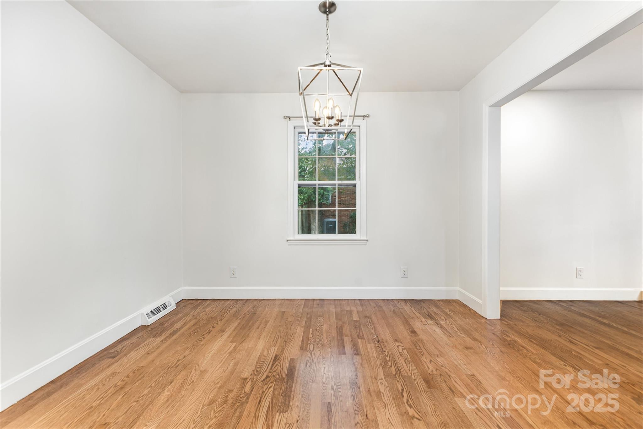 6422 Idlebrook Drive