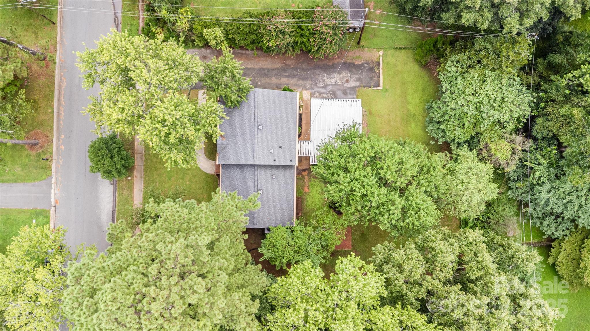 6422 Idlebrook Drive