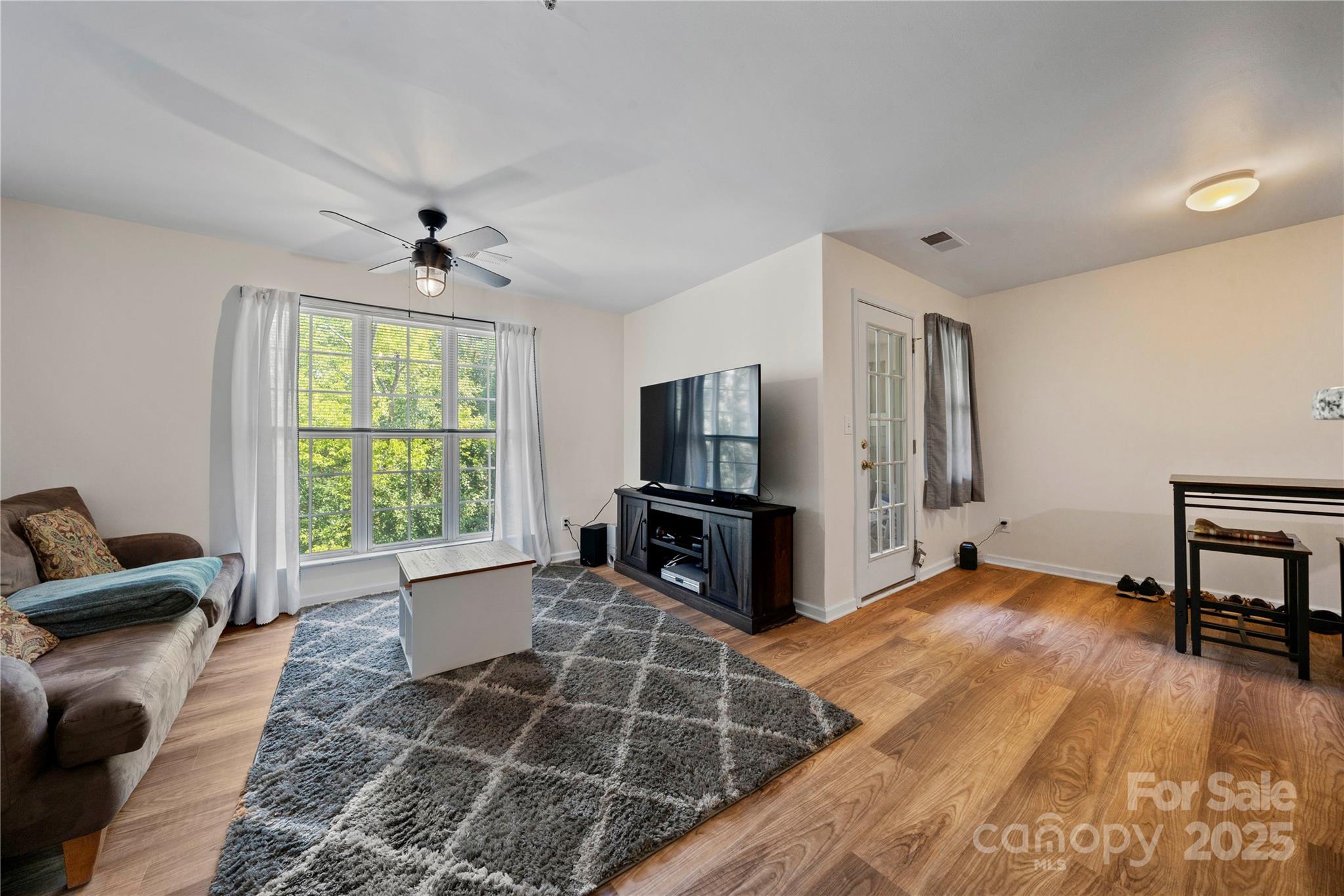 9909 Campus Walk Lane Unit: M