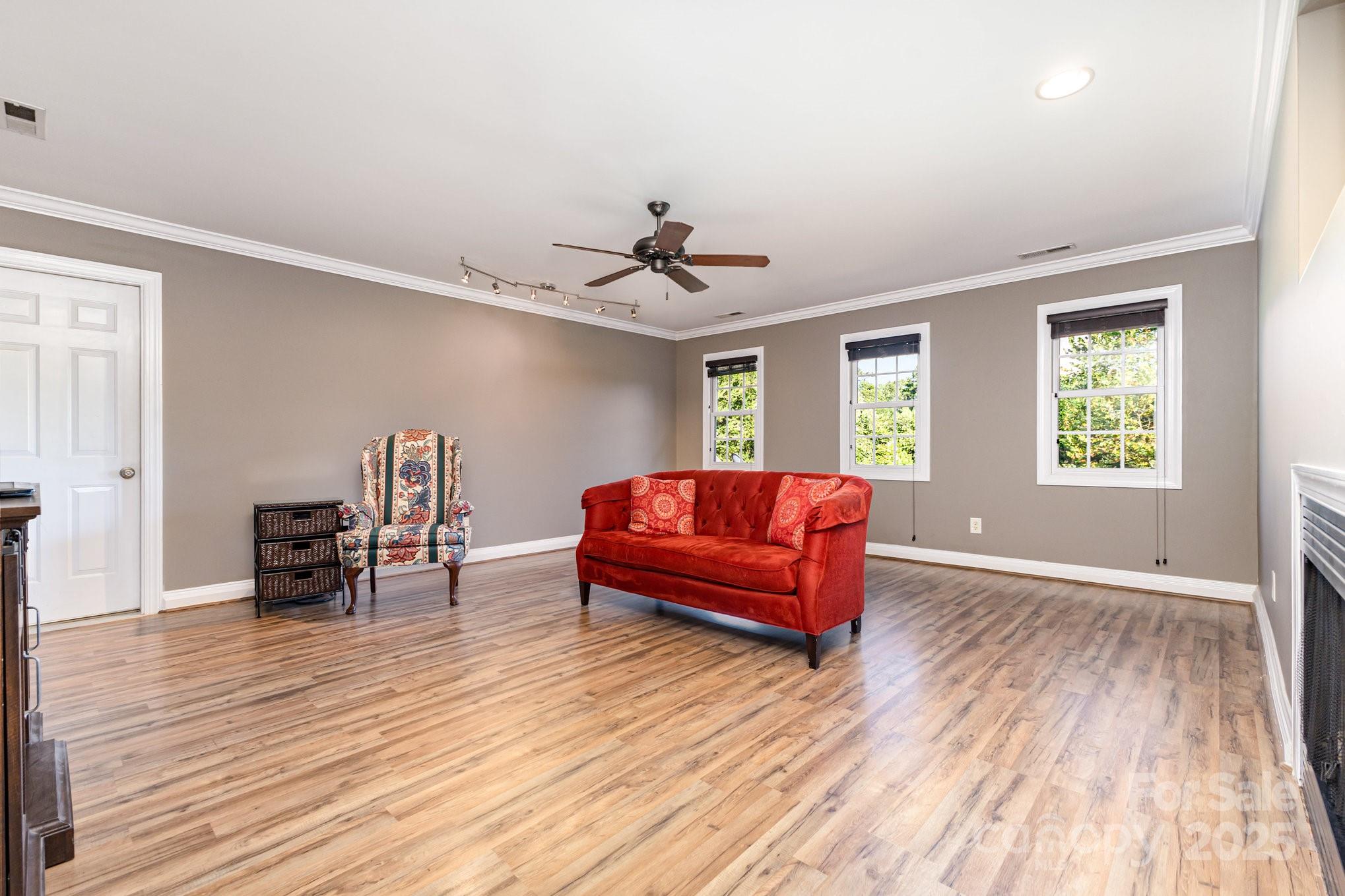 2227 Nash Road