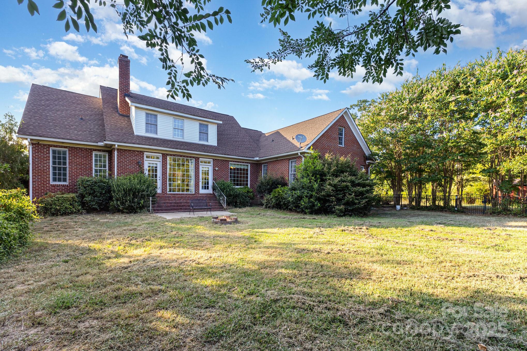 2227 Nash Road