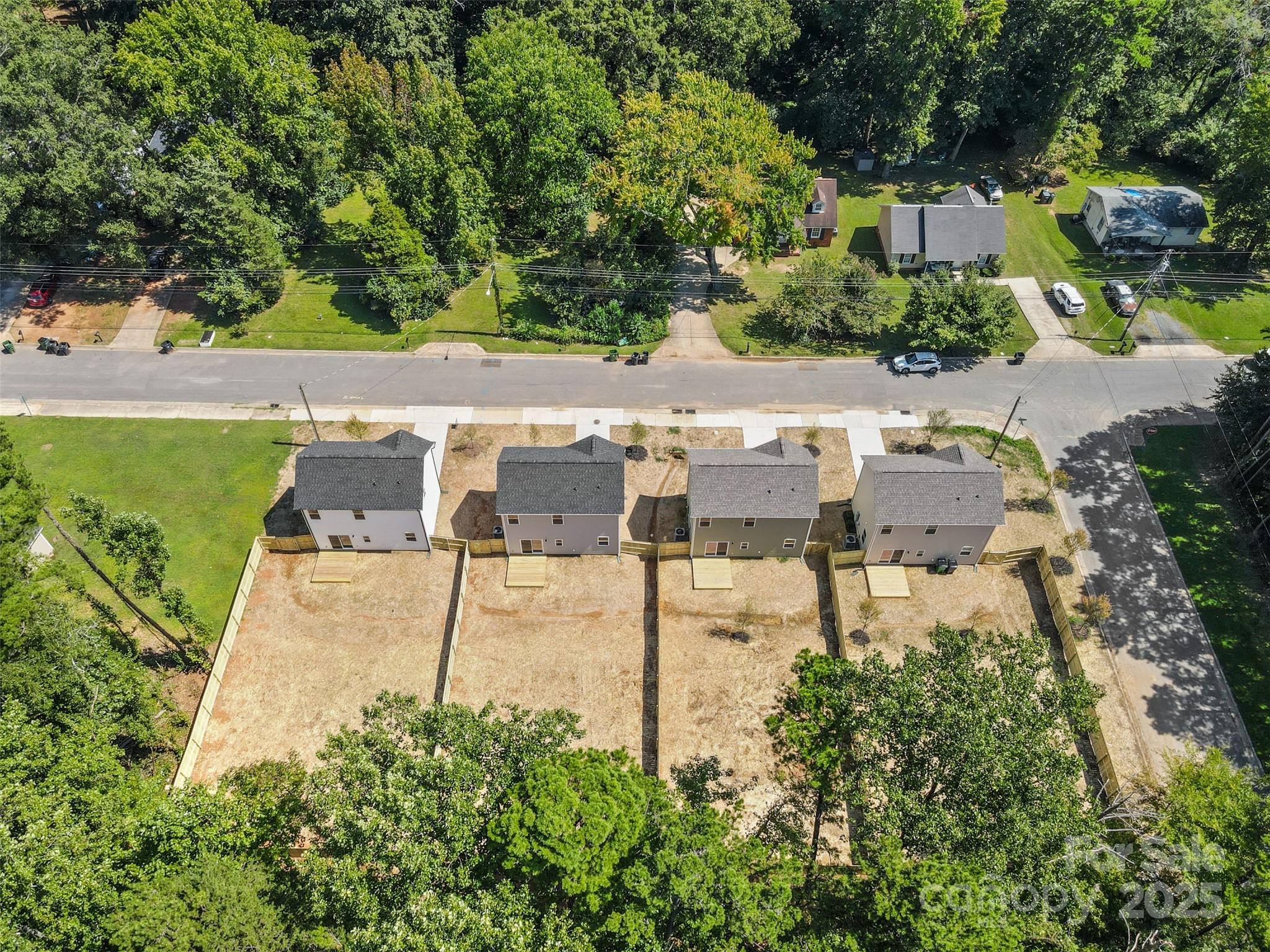 6331 Carver Boulevard