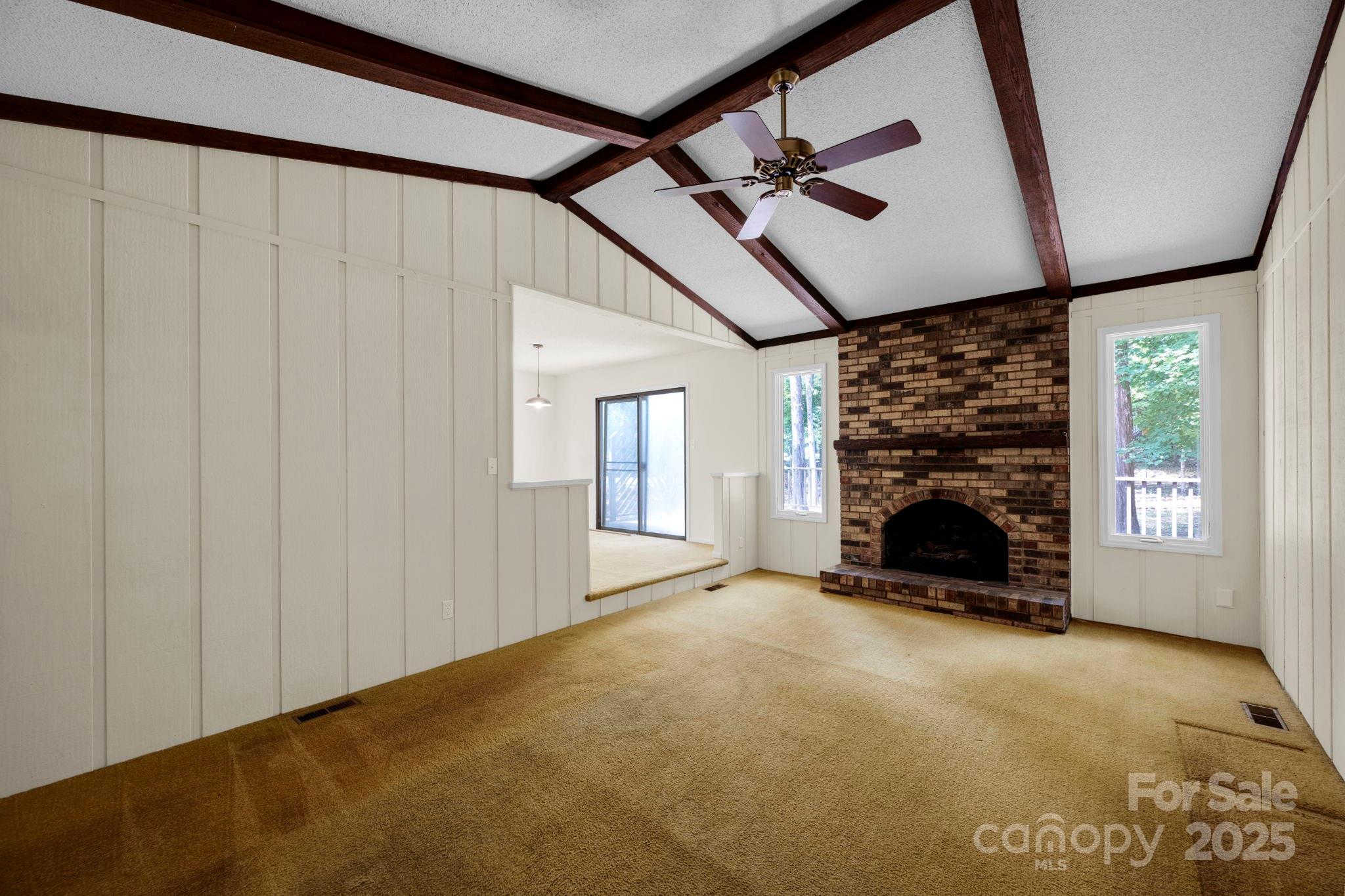 7904 Deep Hollow Court