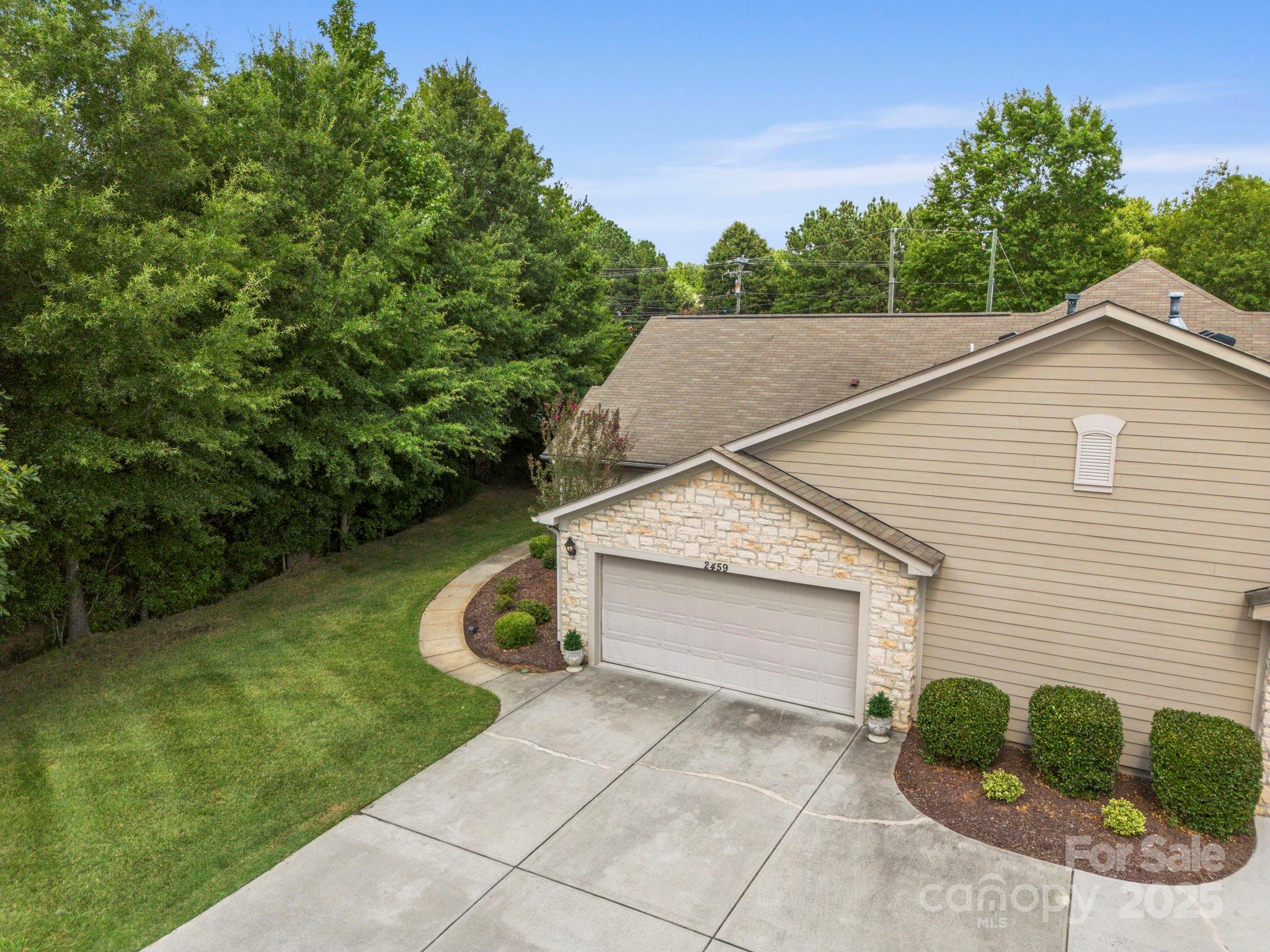 2459 Coltsview Lane