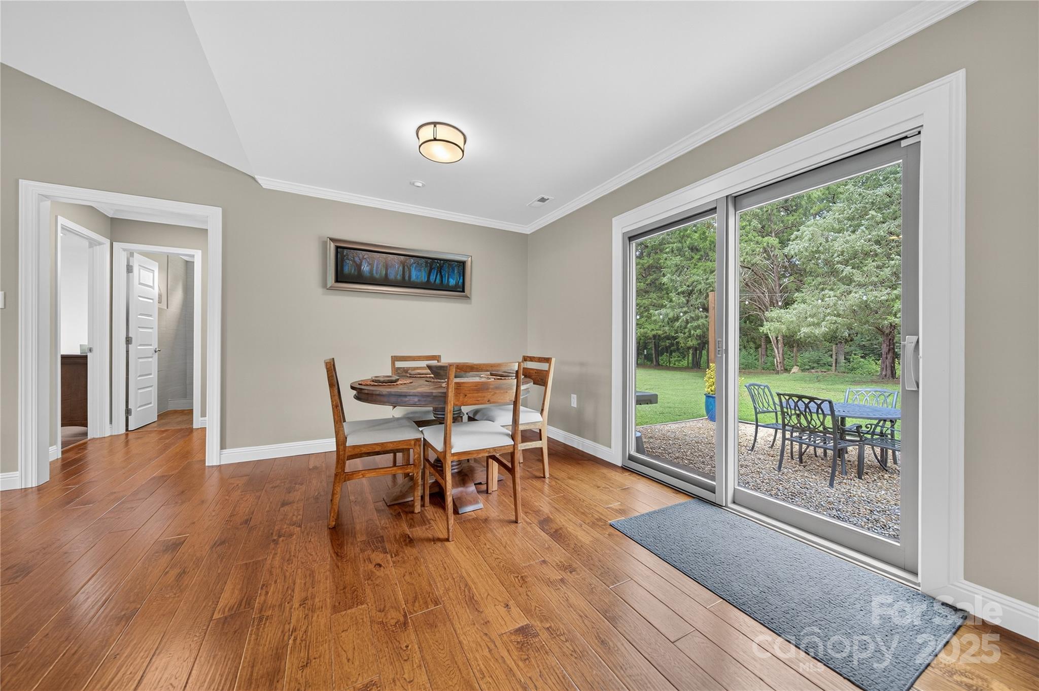 9592 Yarborough Road