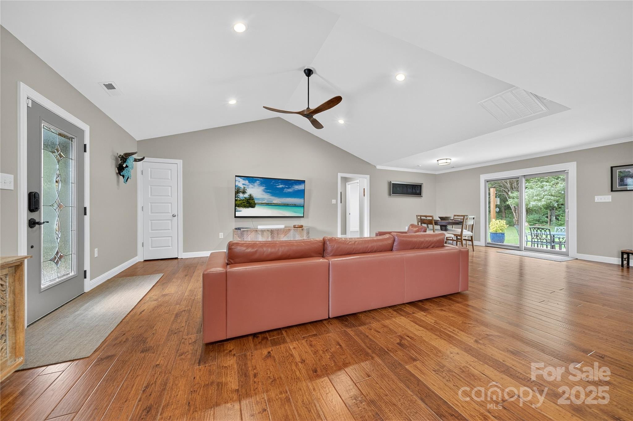 9592 Yarborough Road