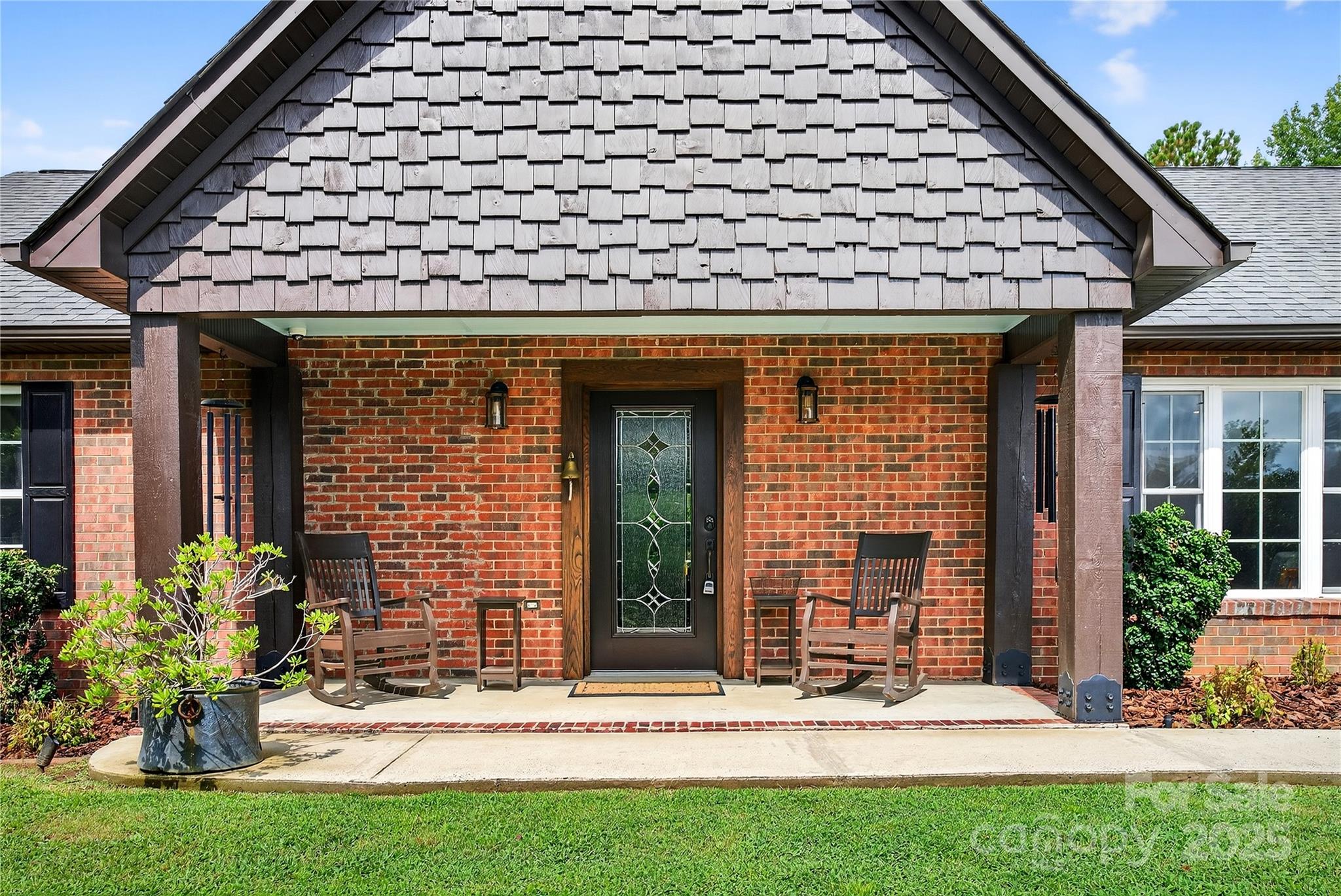 9592 Yarborough Road