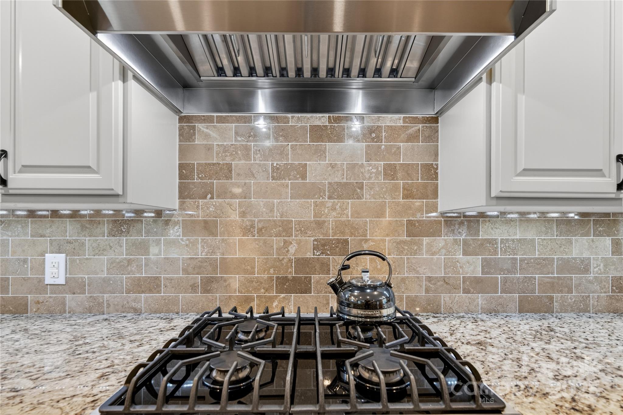 9592 Yarborough Road